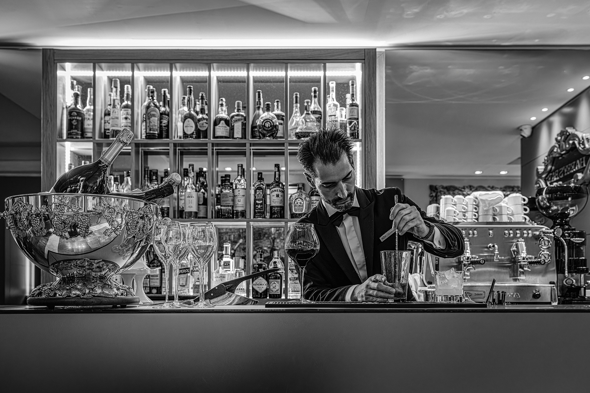 International Photography Hall of Fame - Roman Bartender