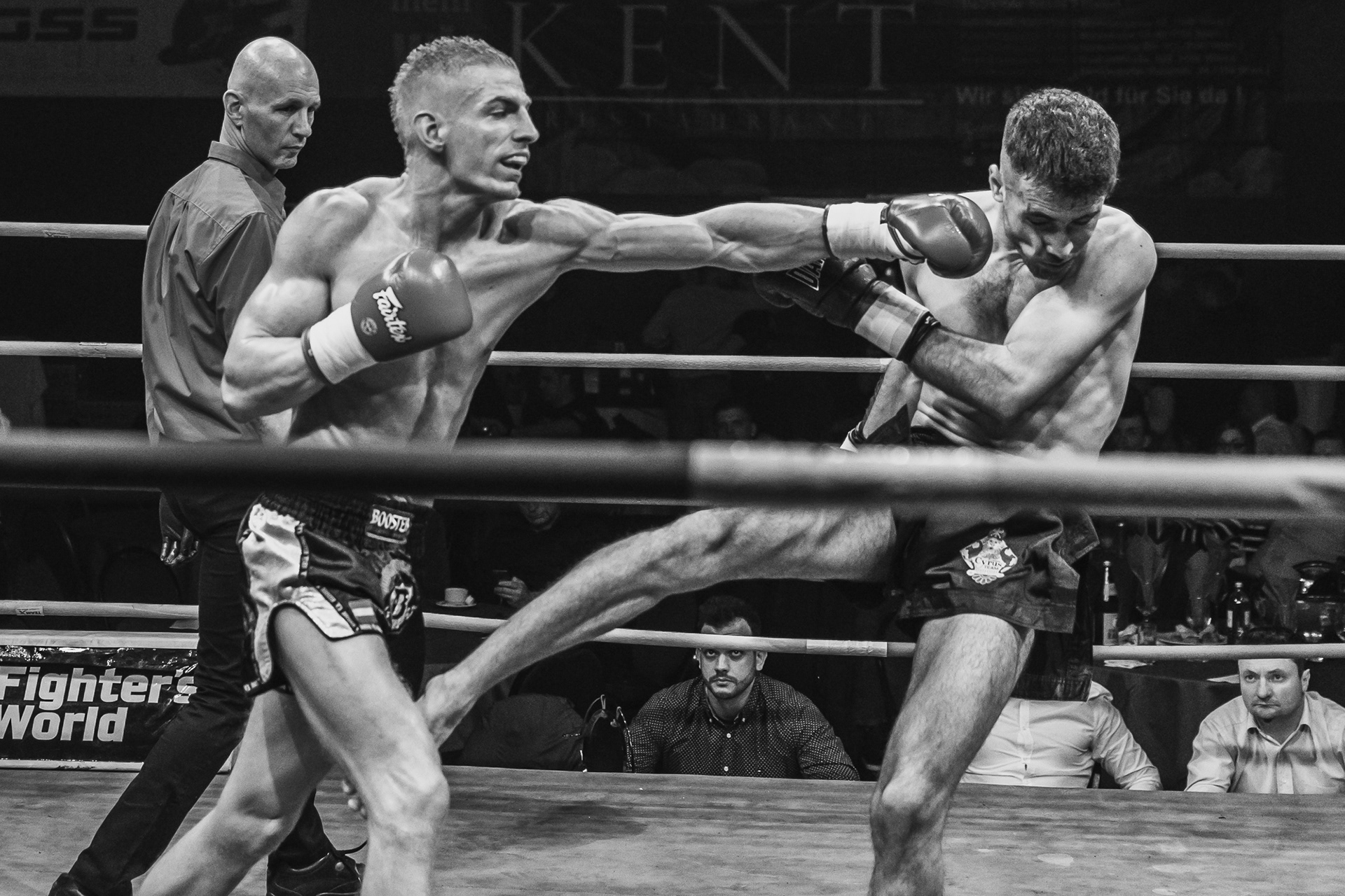 Tosan Fight Night