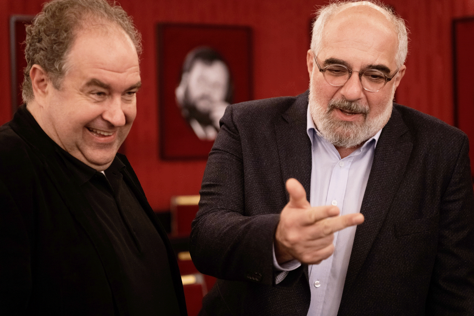 Bernhard Murg & Michael Niavarani beim Scherzen