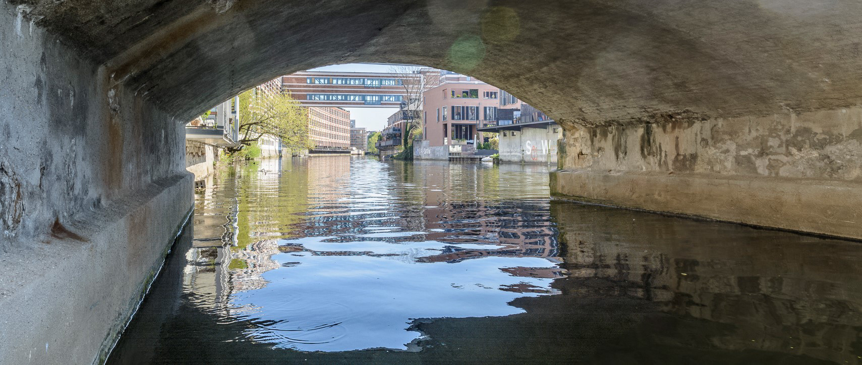 Unter der derselben - Leipzig, Deutschland