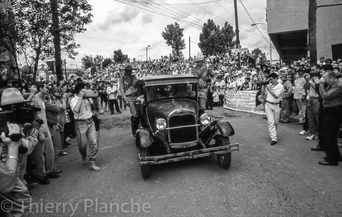 Reconstitution: Pancho Villa arrive à Hidalgo del Parral.