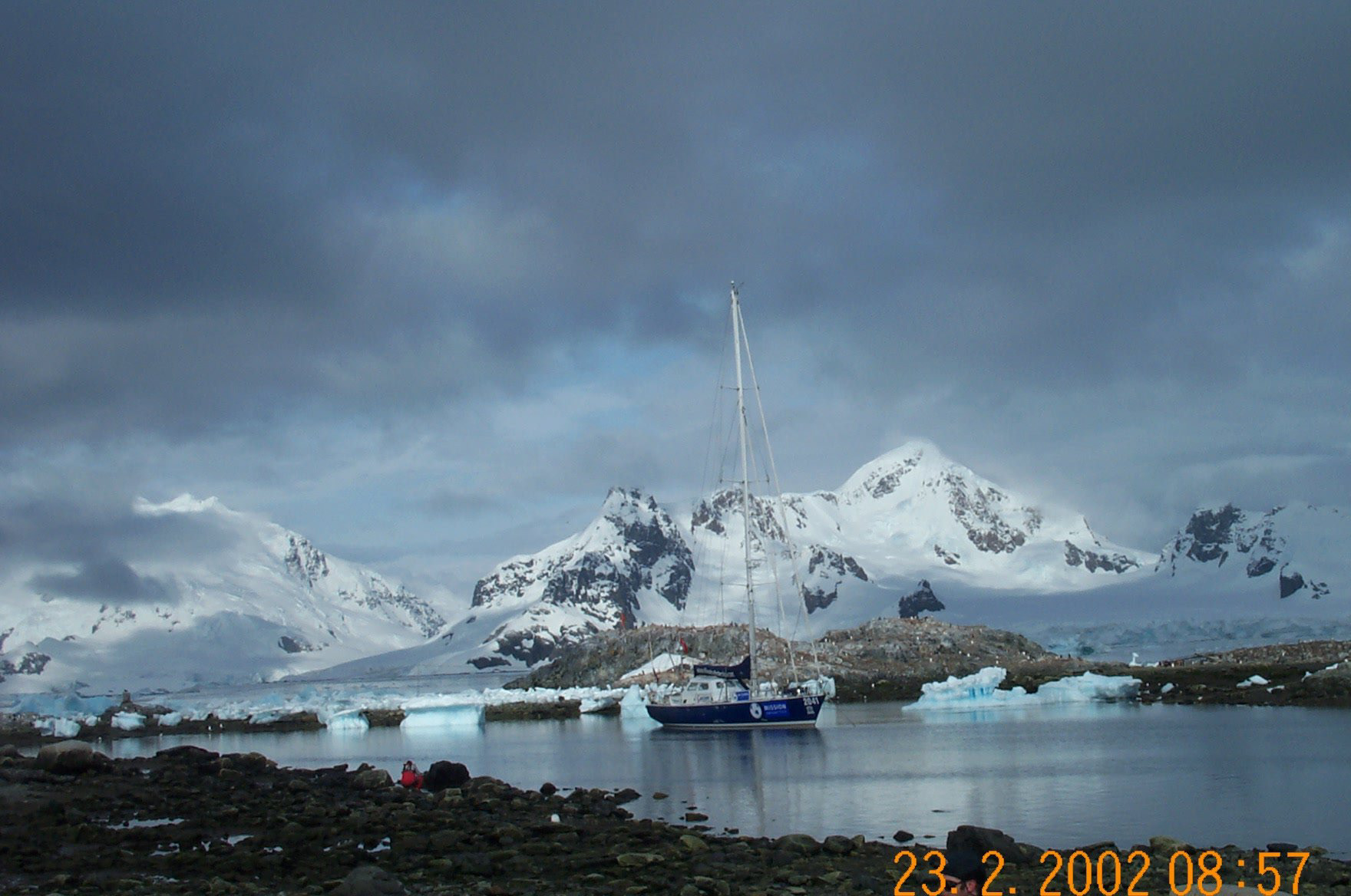 Anchored at Almirante Brown Station