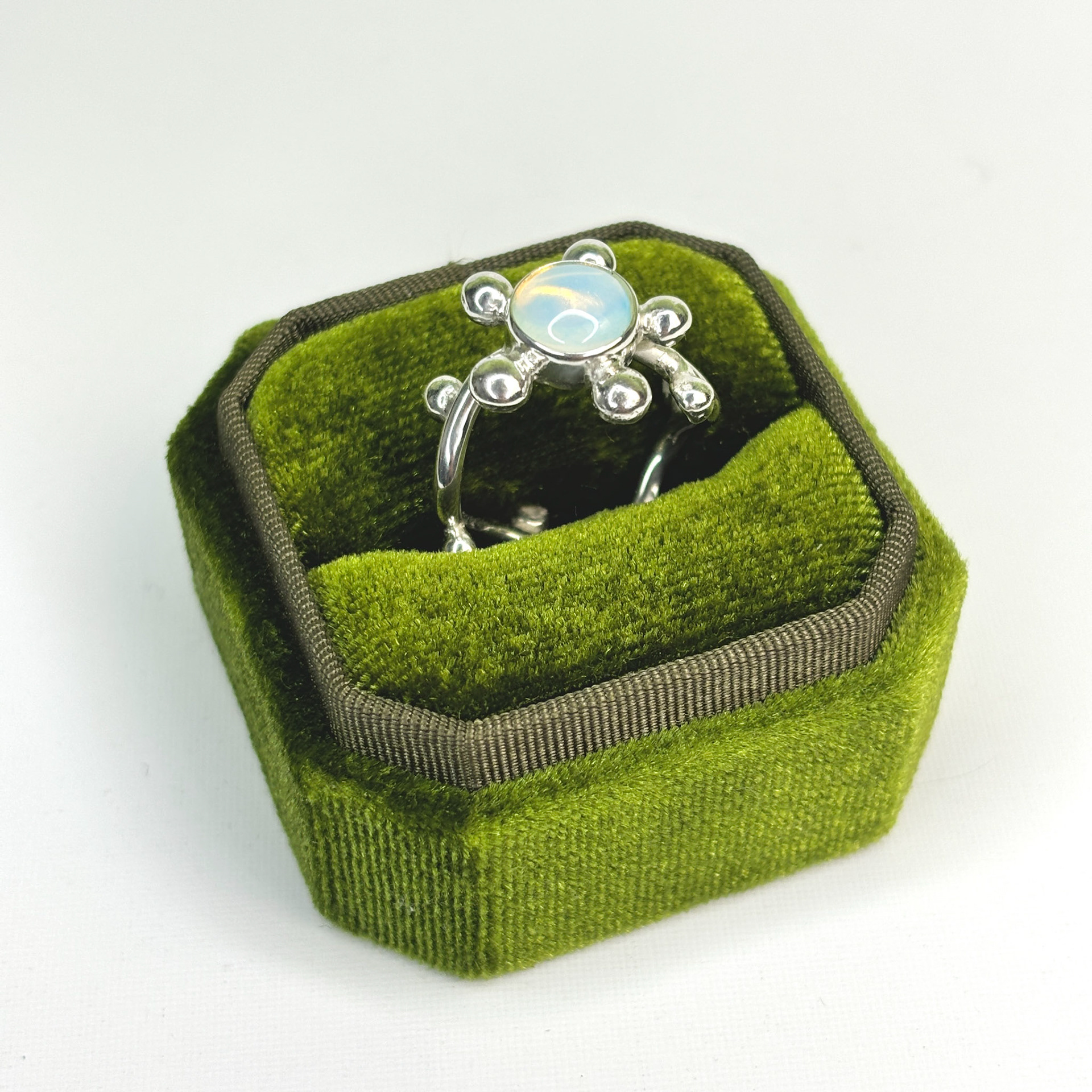 Bubble Flower ring. 2024. Sterling silver, opalite.