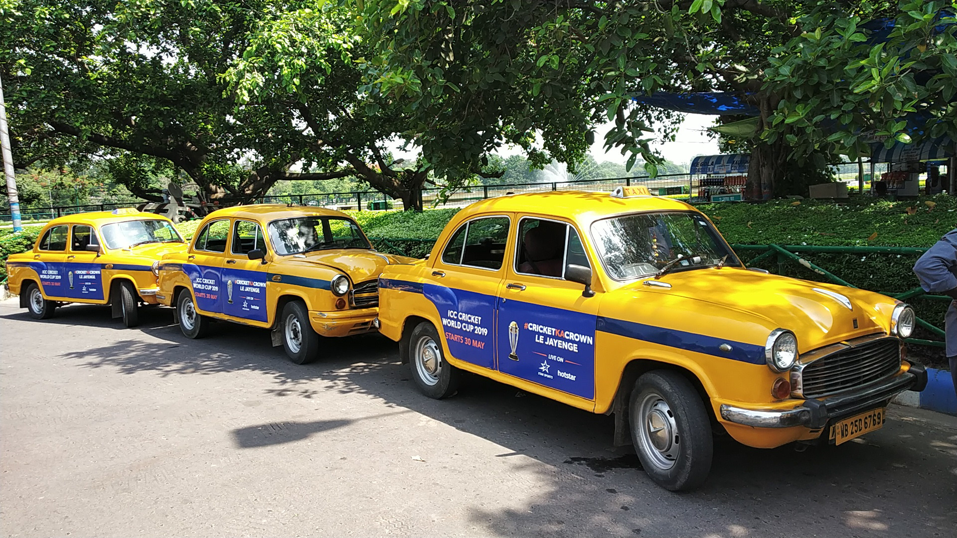 Creates an instant brand recall