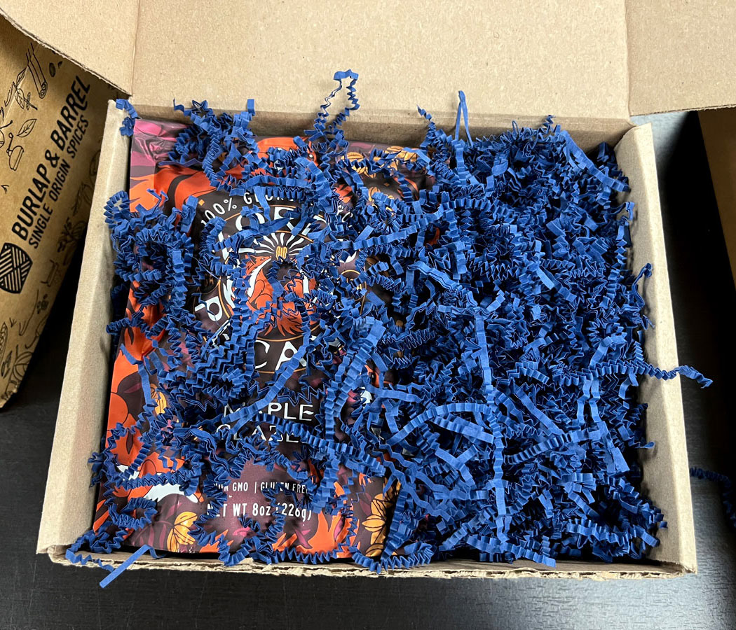 Recyclable & commercially compostable crinkle paper as void fill