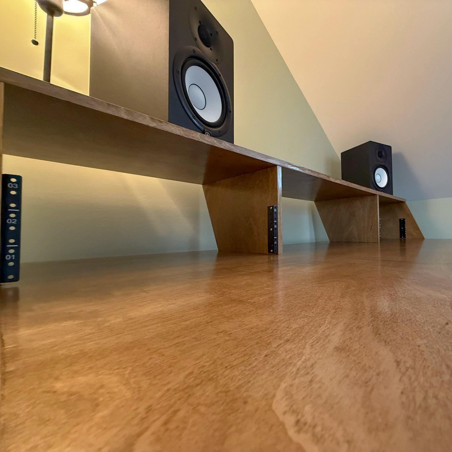 Custom Desk for Sound Recording  |  Detail