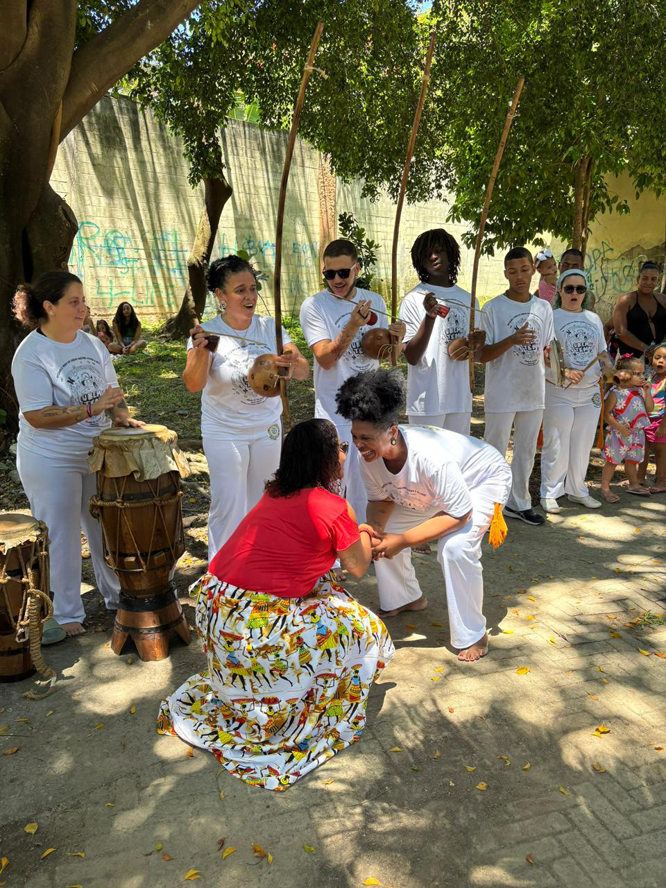 Ponto de Cultura UBEMTEM na festa de encerramento do EDI Professor Roberto Luiz Pereira
