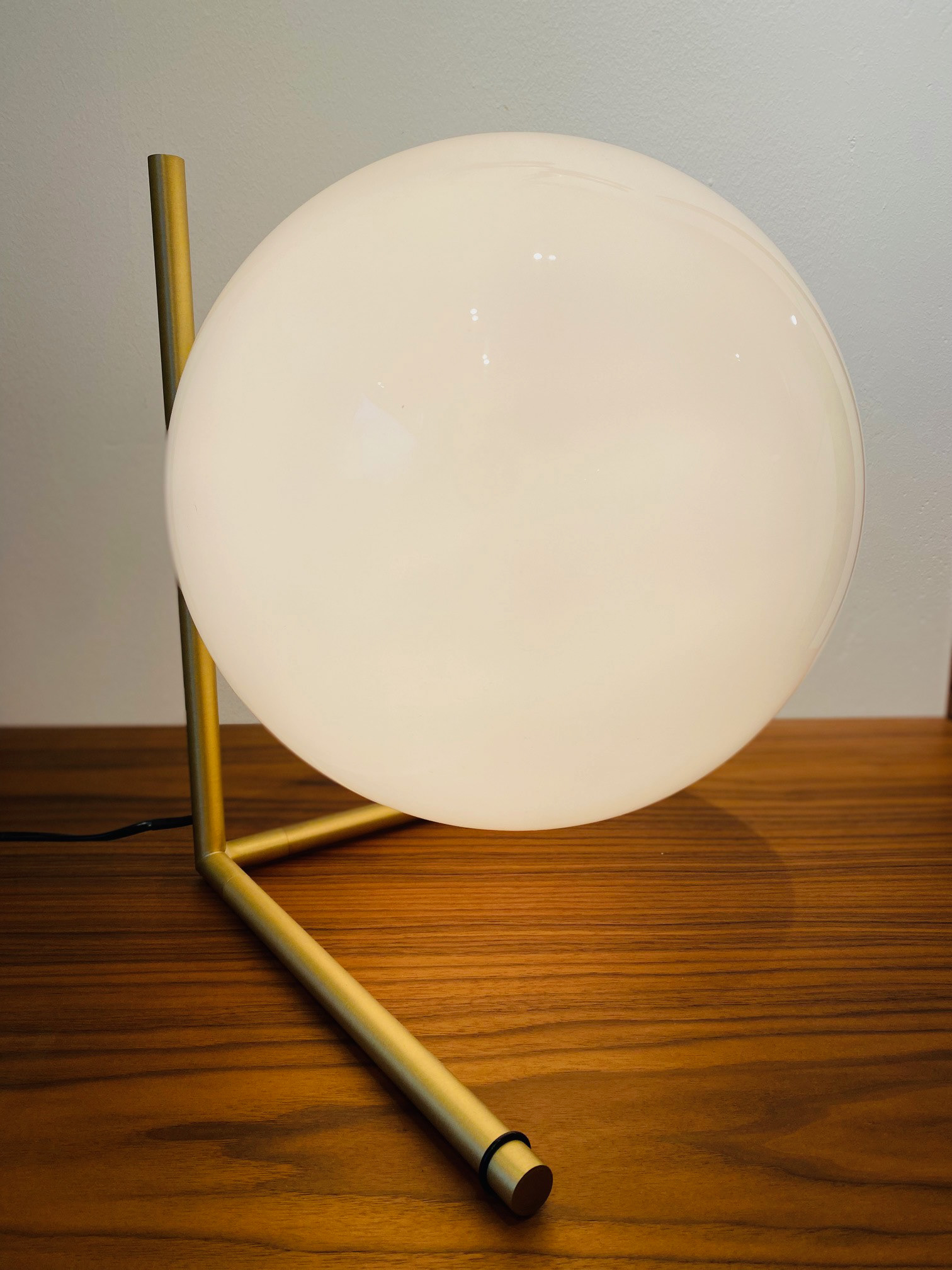 Tischlampe / Flos / NP 640 € / SALE 490 €
