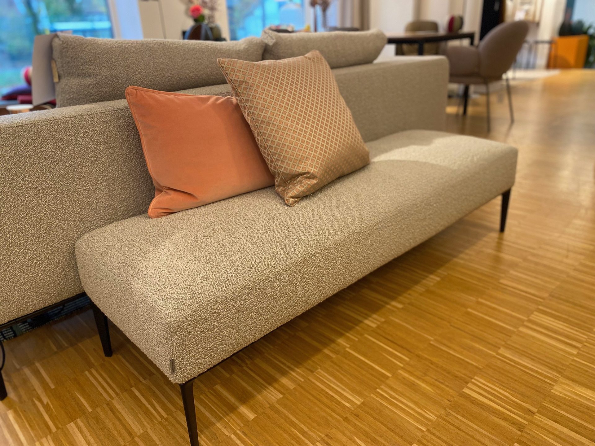 Bank / Walter Knoll / NP 3.597€ / SALE 2.695 €