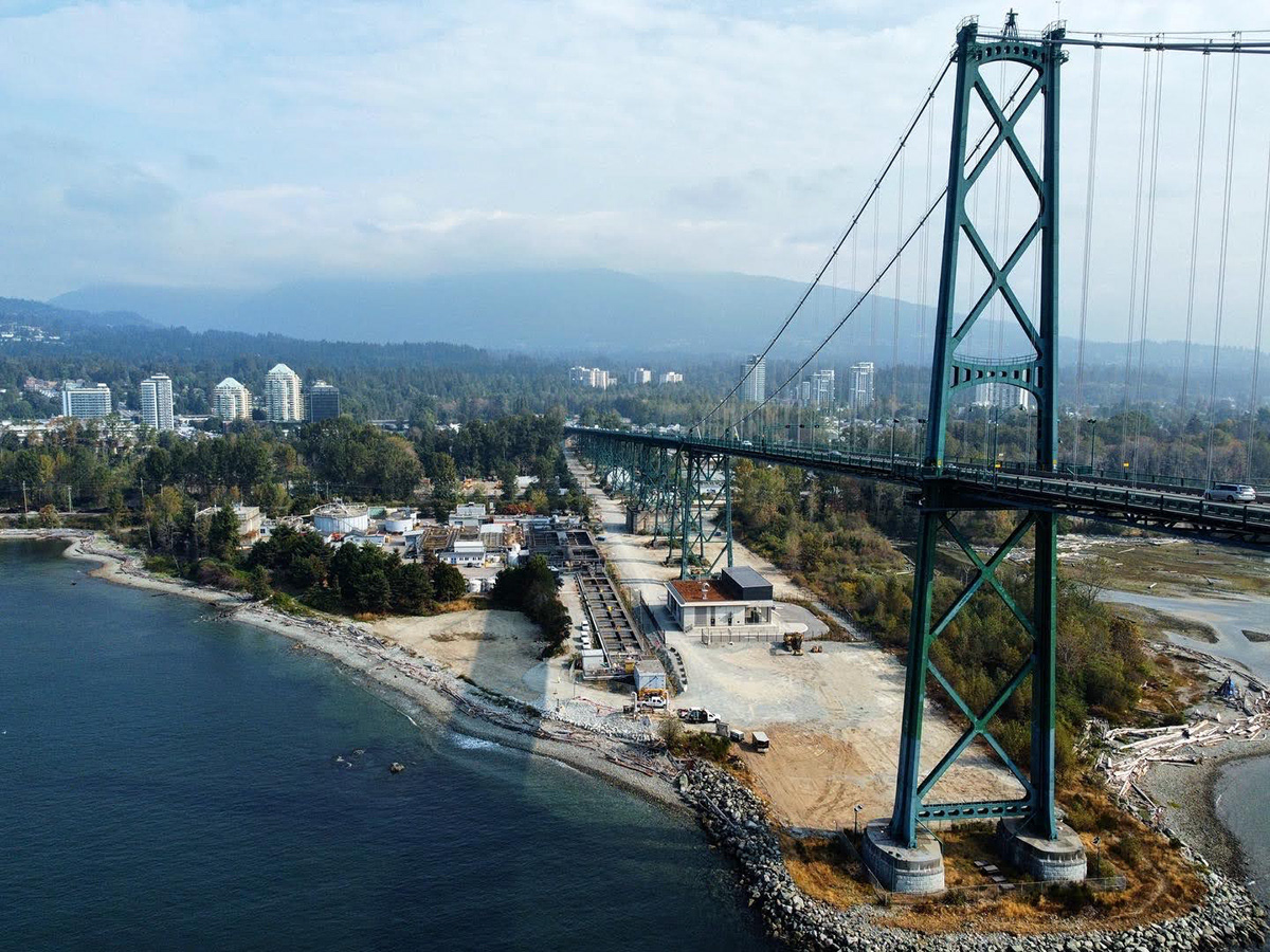 Lionsgate Bridge, Canada