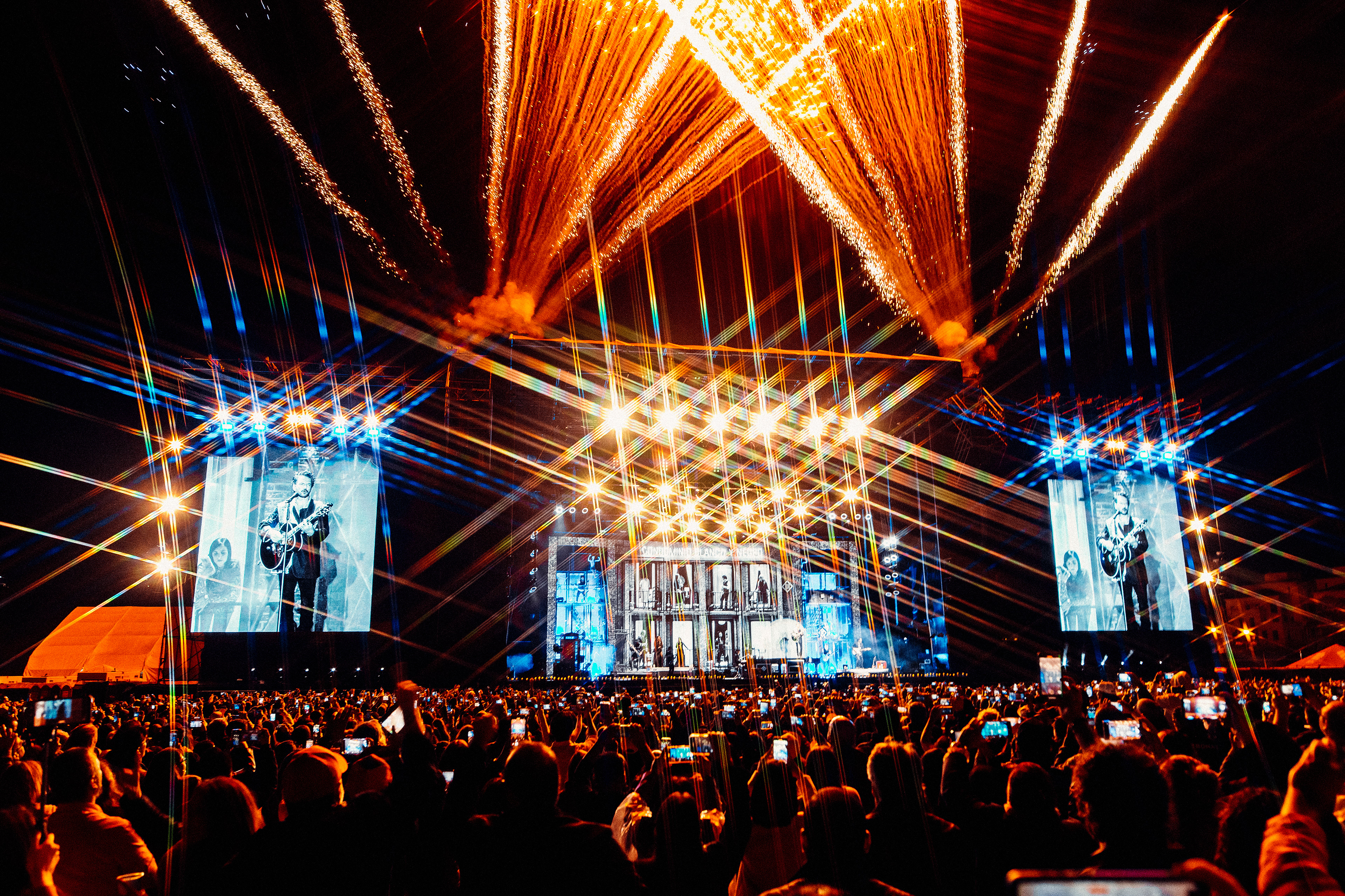 Ricardo Arjona B&N Tour