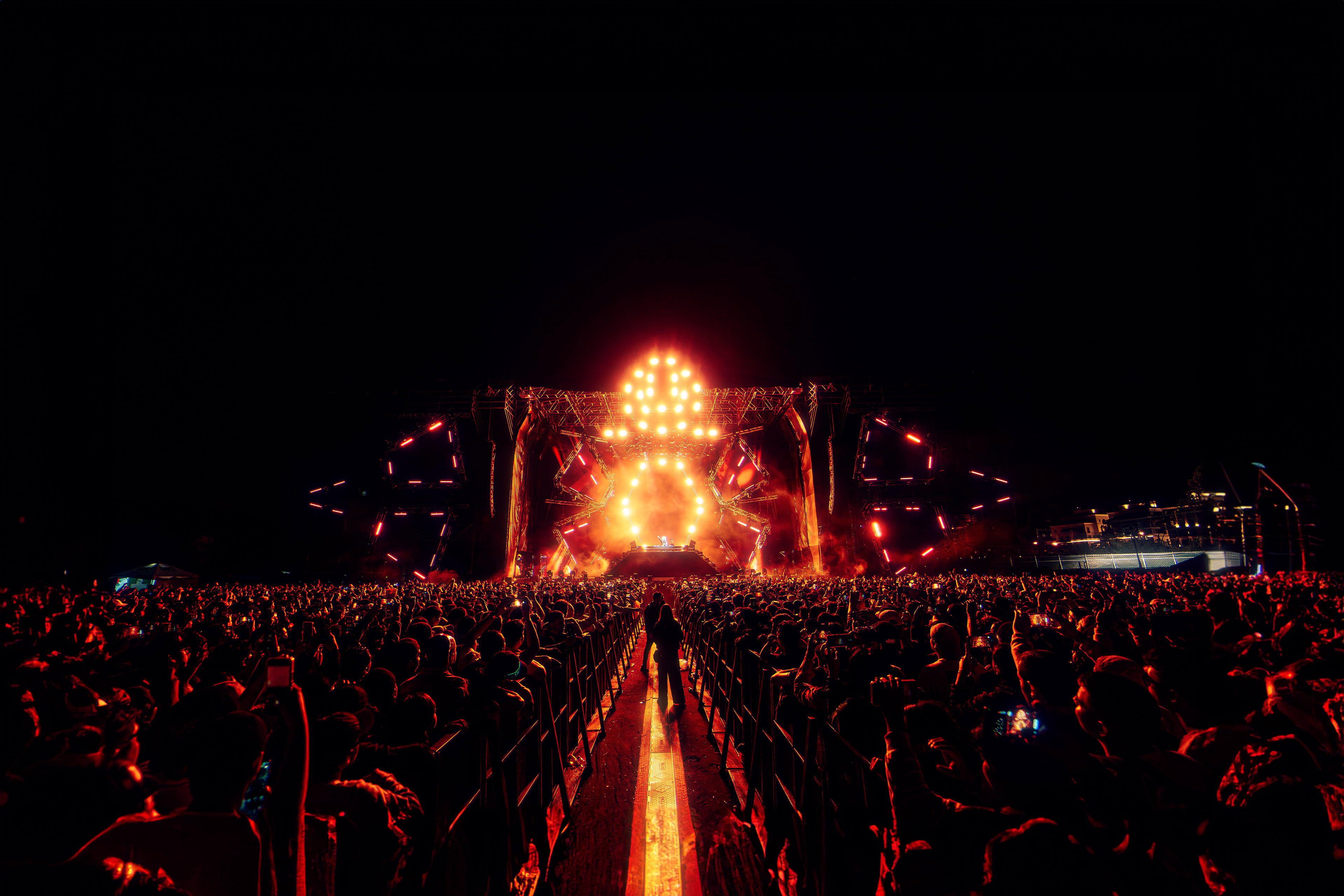 W&W @RoadToUltra