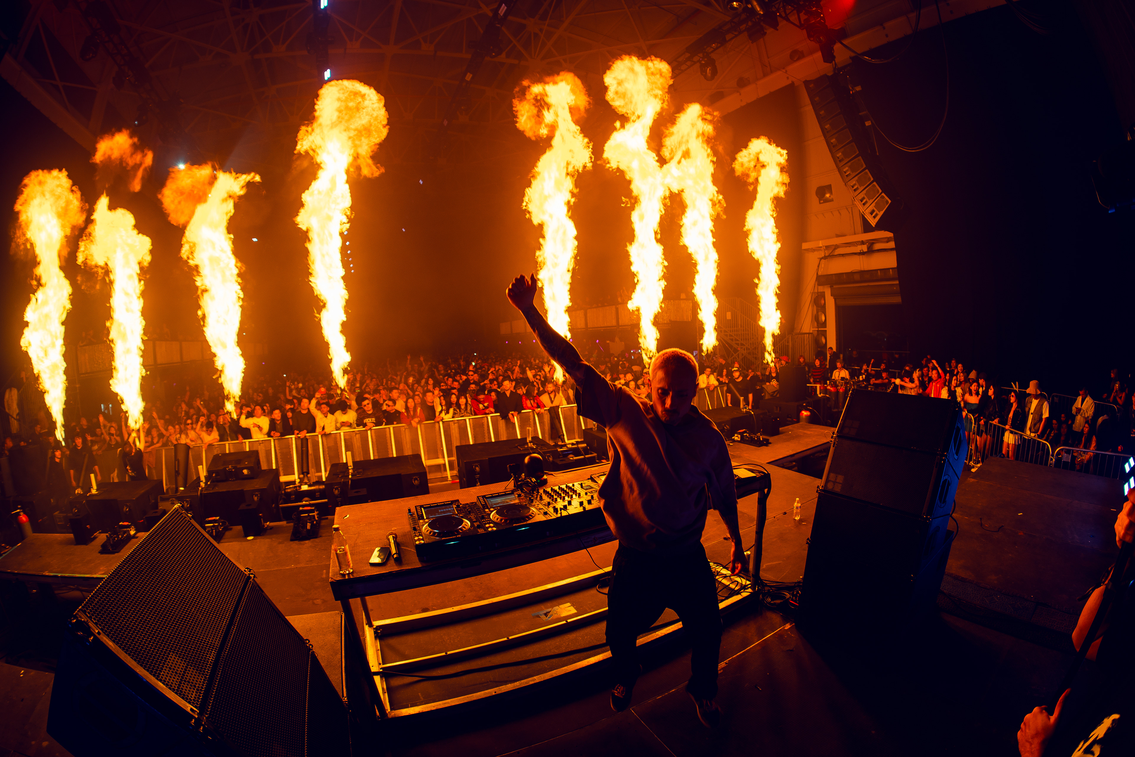 Bassjackers - New York City