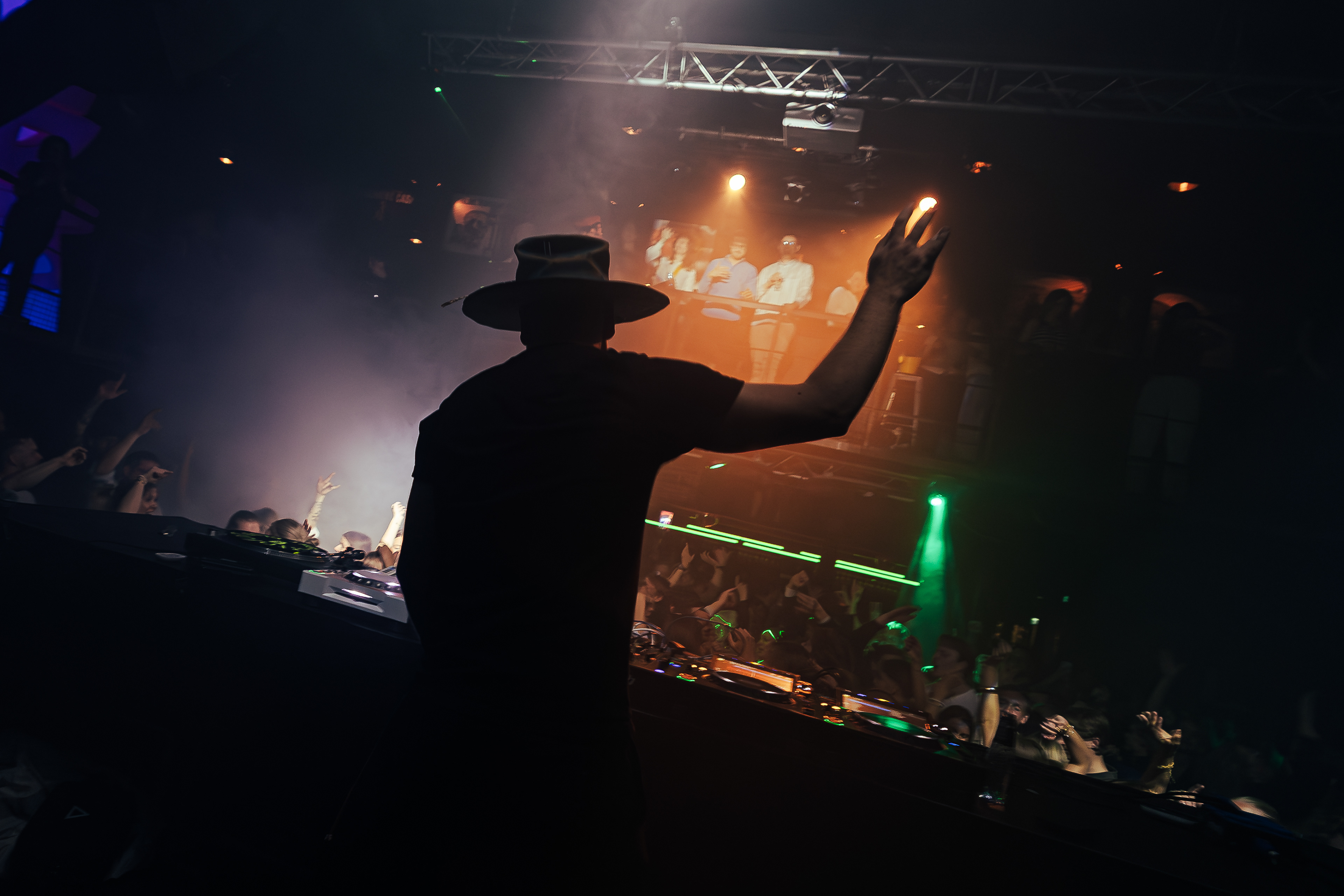 Nause (25/4 2026, The Tivoli)