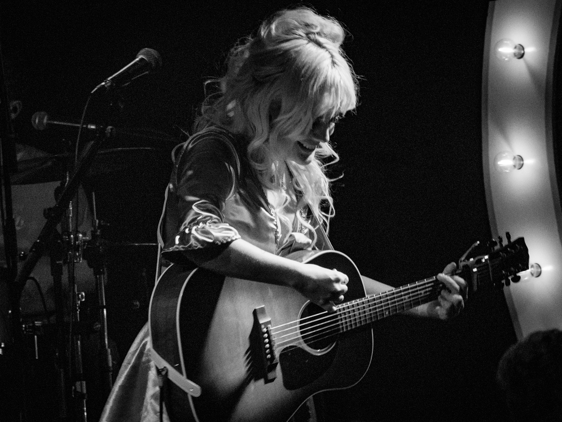 Maja Francis (3/11 2024, The Tivoli)
