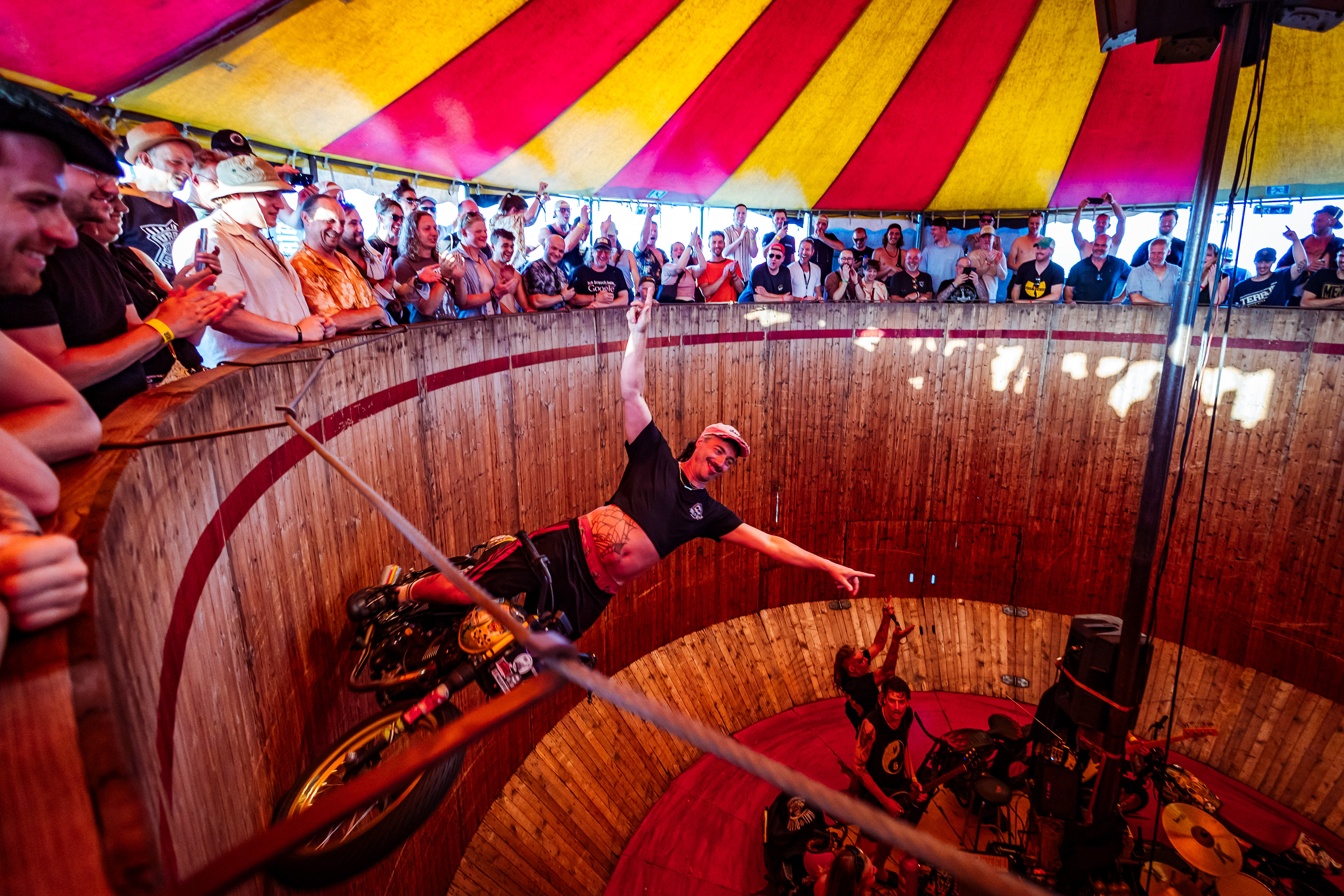 wall of death