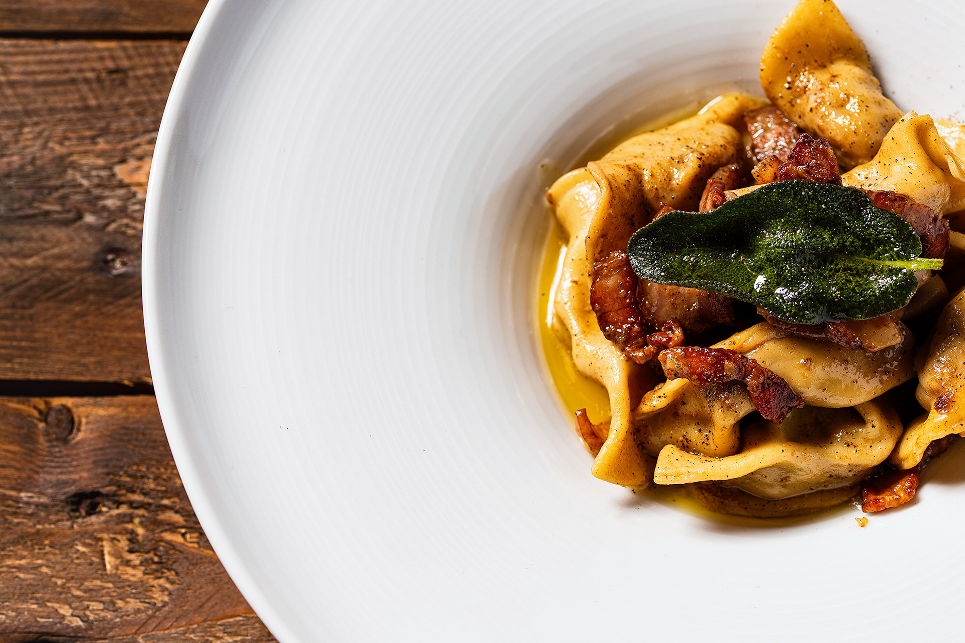 Fotografia commerciale per menu di un piatto di pasta della tradizione 