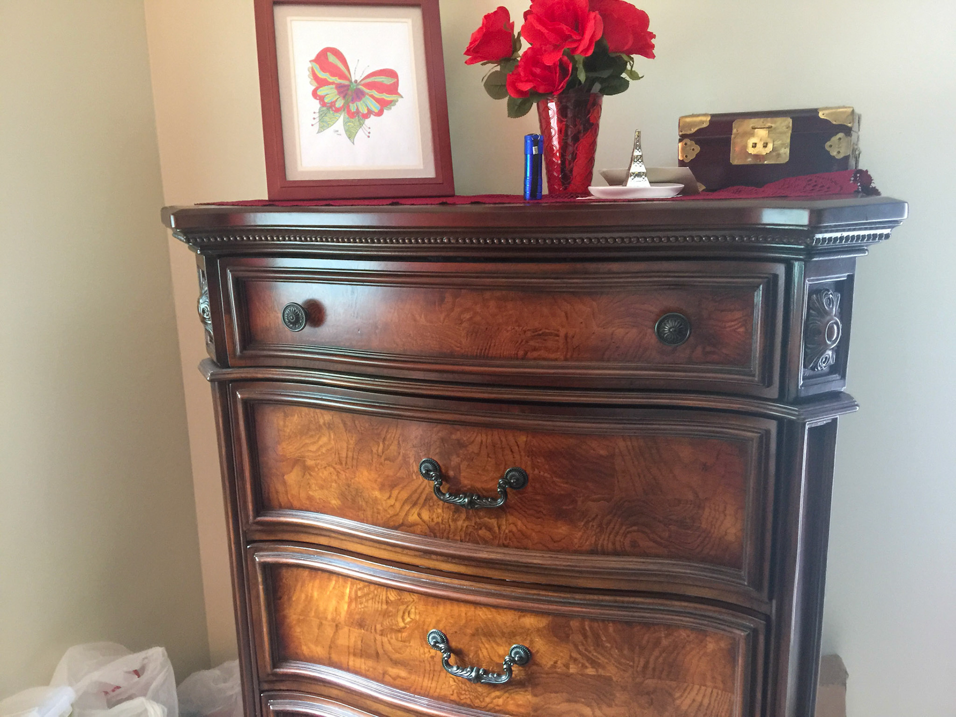 Chest Crushed Corner