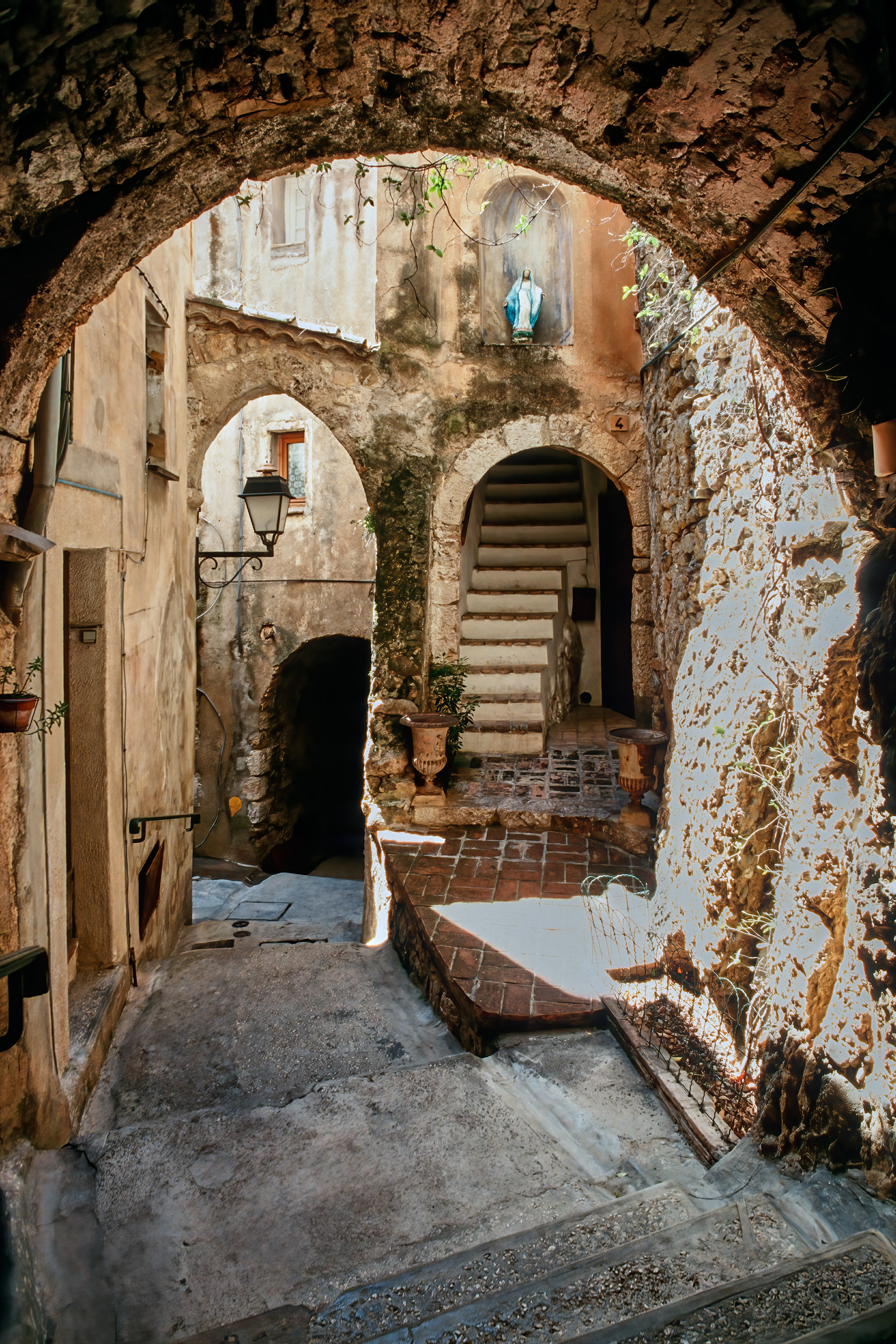 Roquebrune-Cap-Martin, 1998