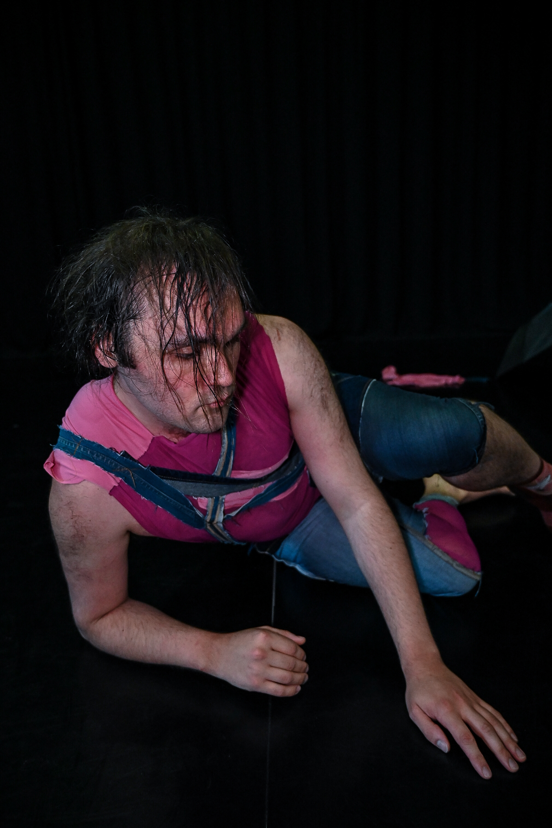 Performance by Gavin for WOVEN