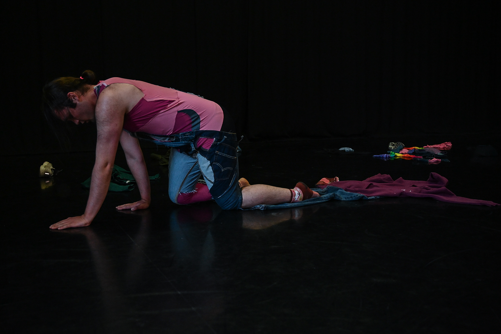 Performance by Gavin for WOVEN