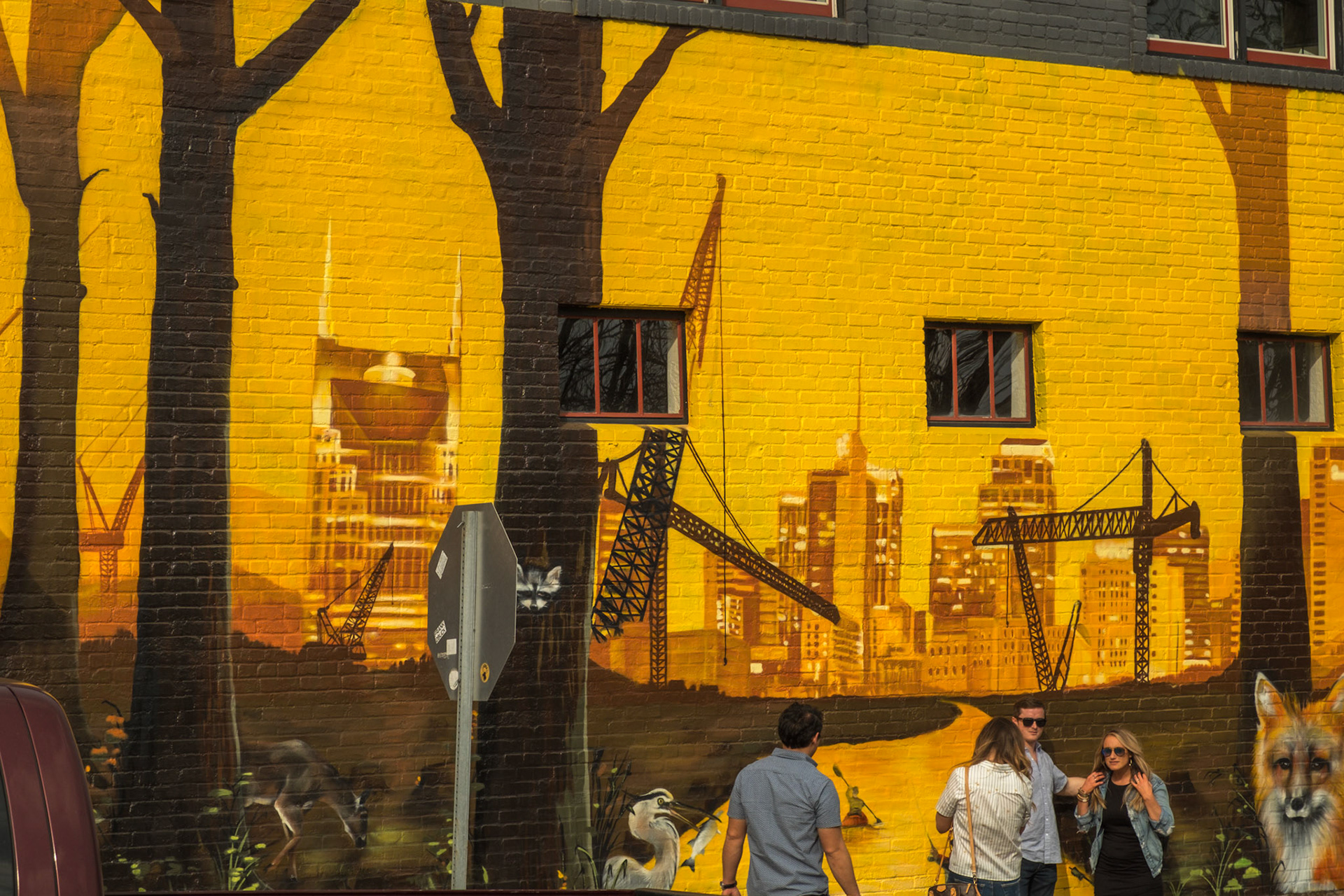 Nashville 12 South, Mural of City