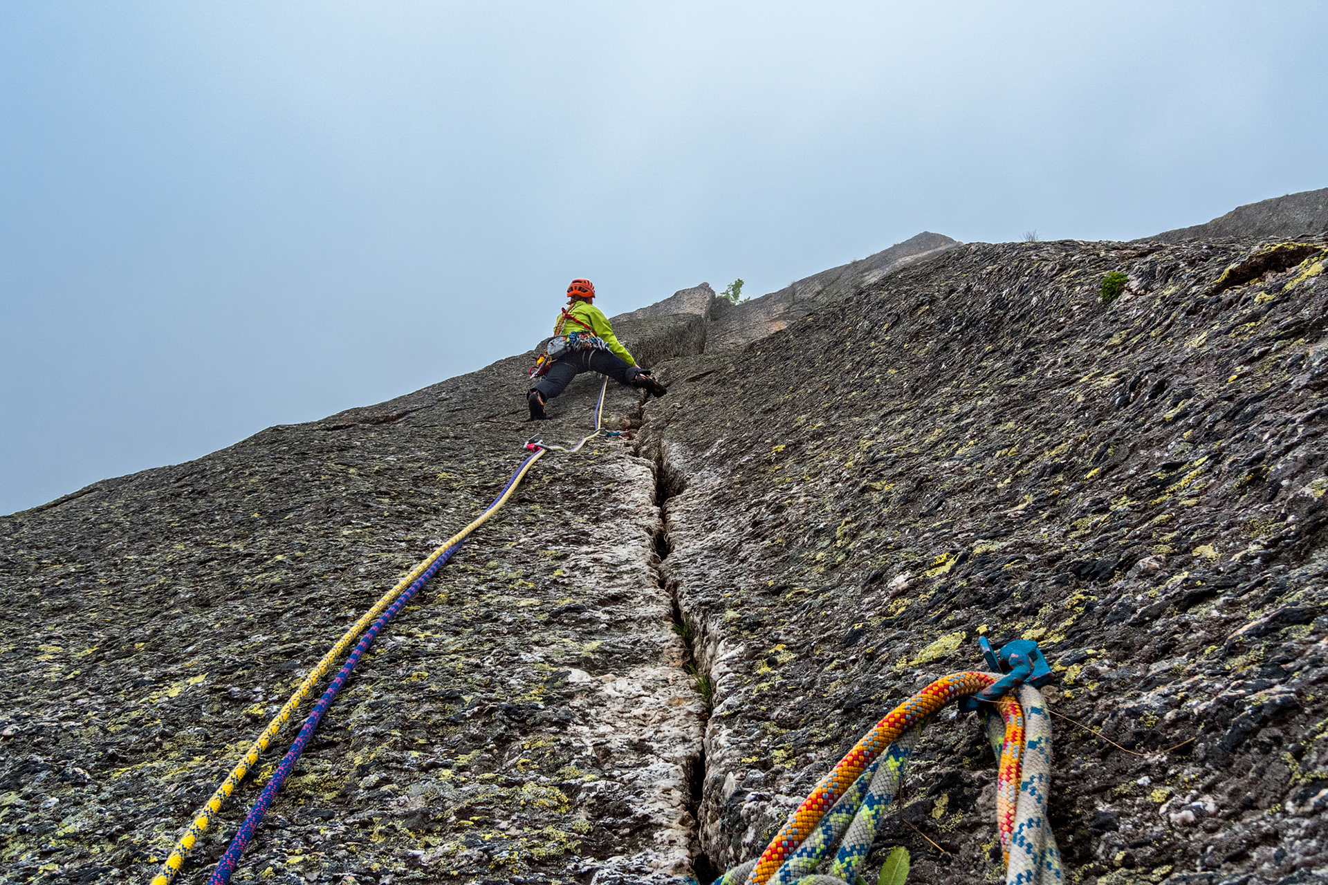 Ostanetta - via della fessura