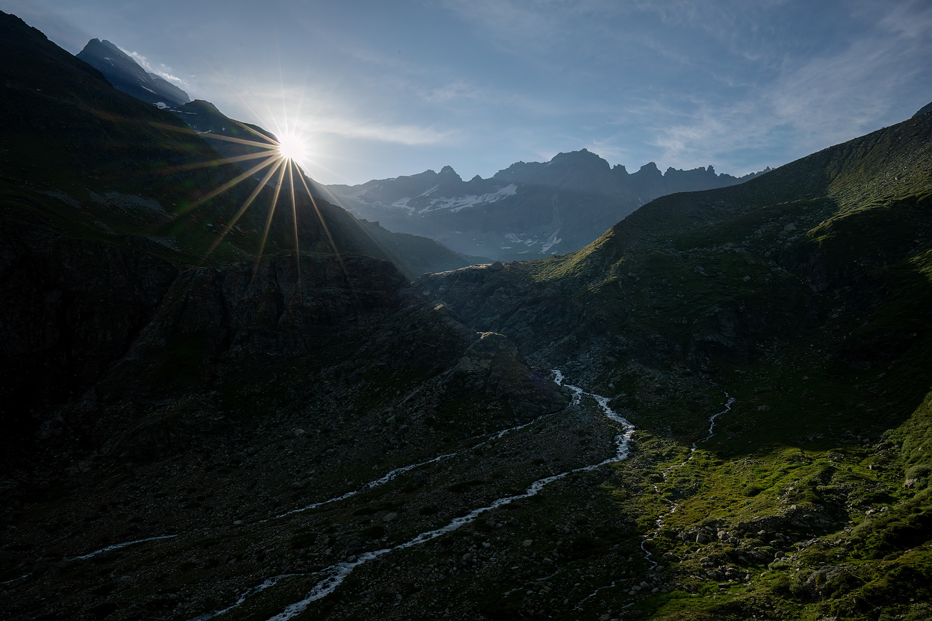 Salendo alla cabane du Velan