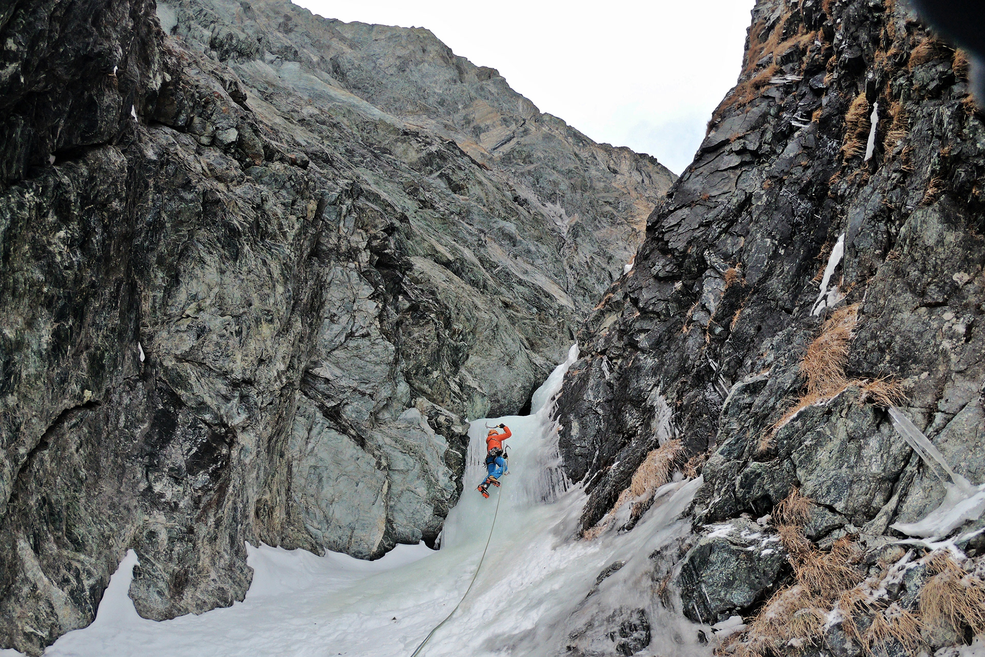 Rocce Founs - Zeta Gully