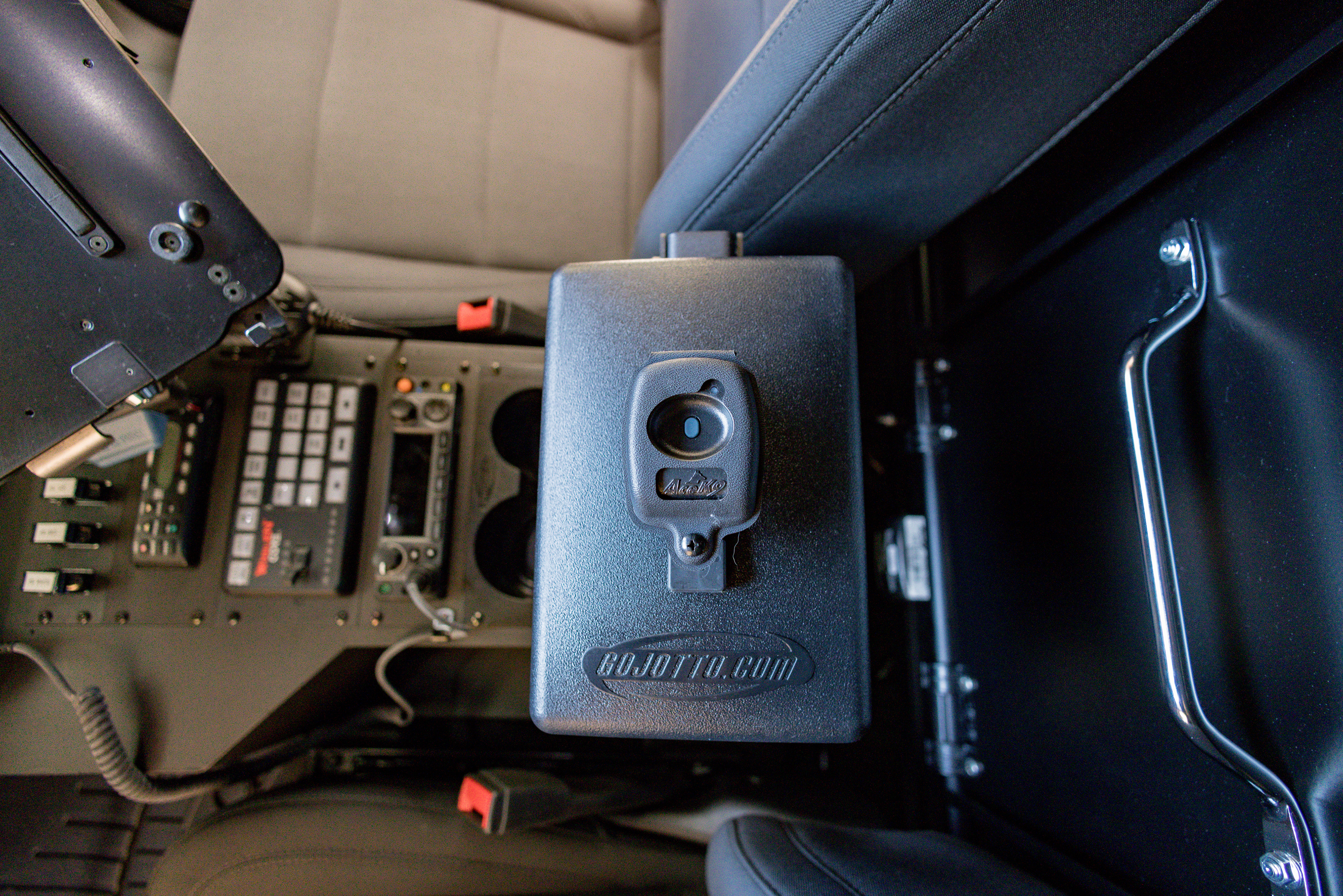 Go Jotto arm rest w/ Hot N Pop trigger