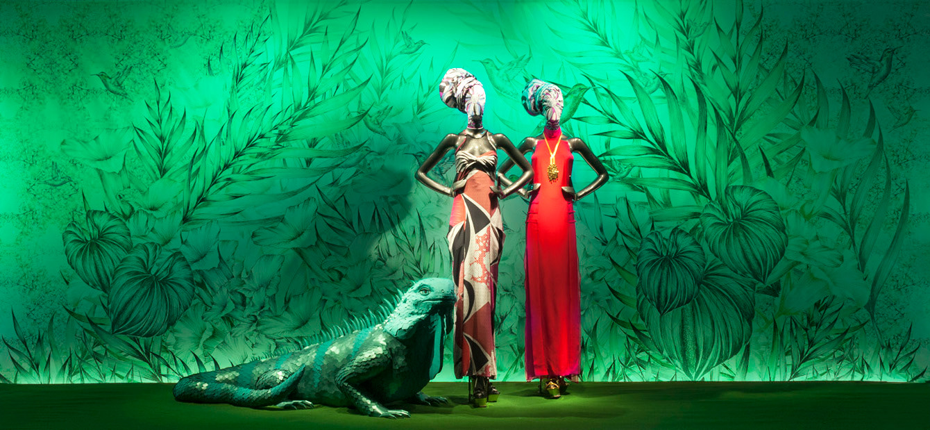 2014, Printemps Haussmann windows @FrederiqueVernillet illustration & @MakerieStudio sculpture