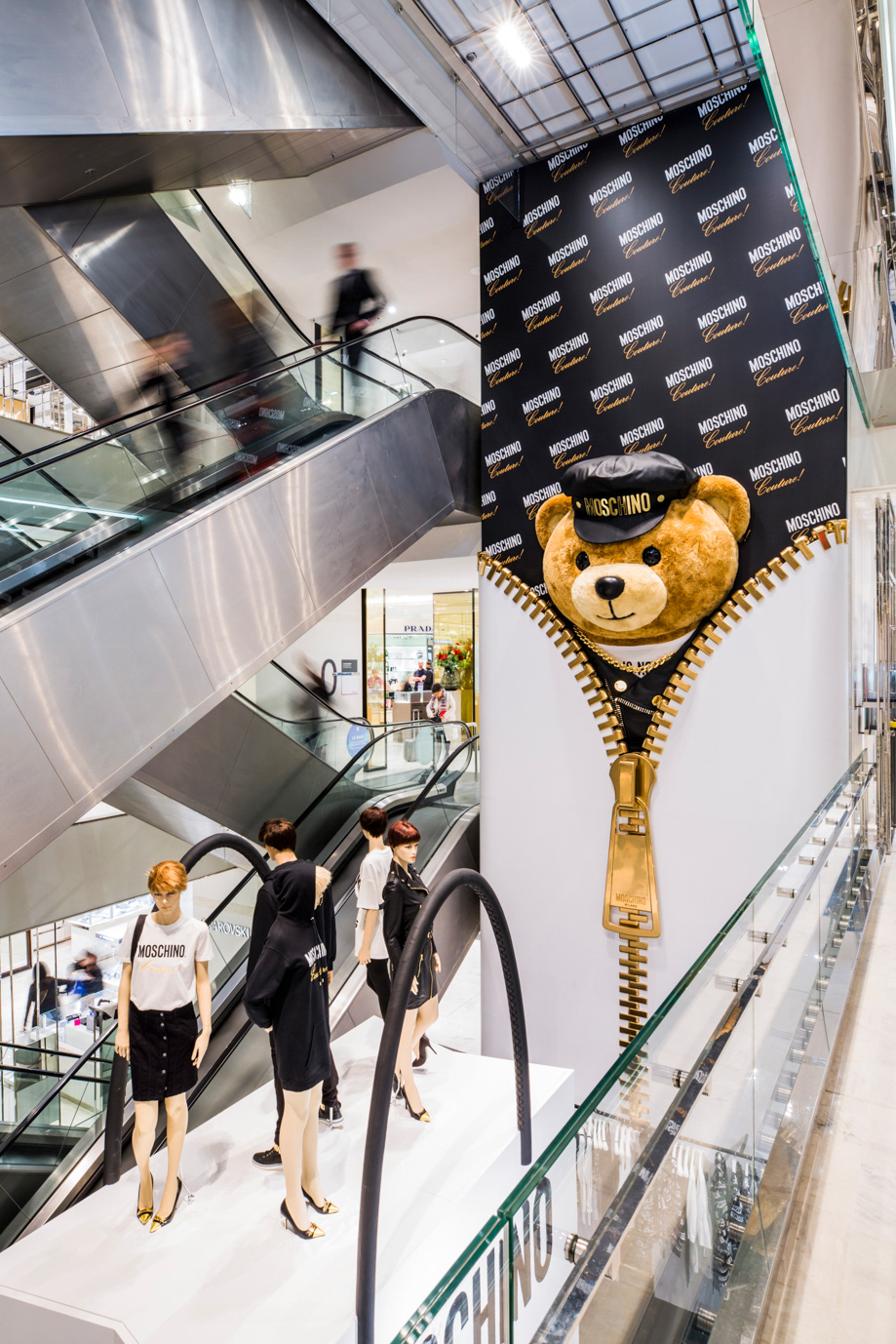 2018, Pop-Up Store @Moschino, Printemps Haussmann