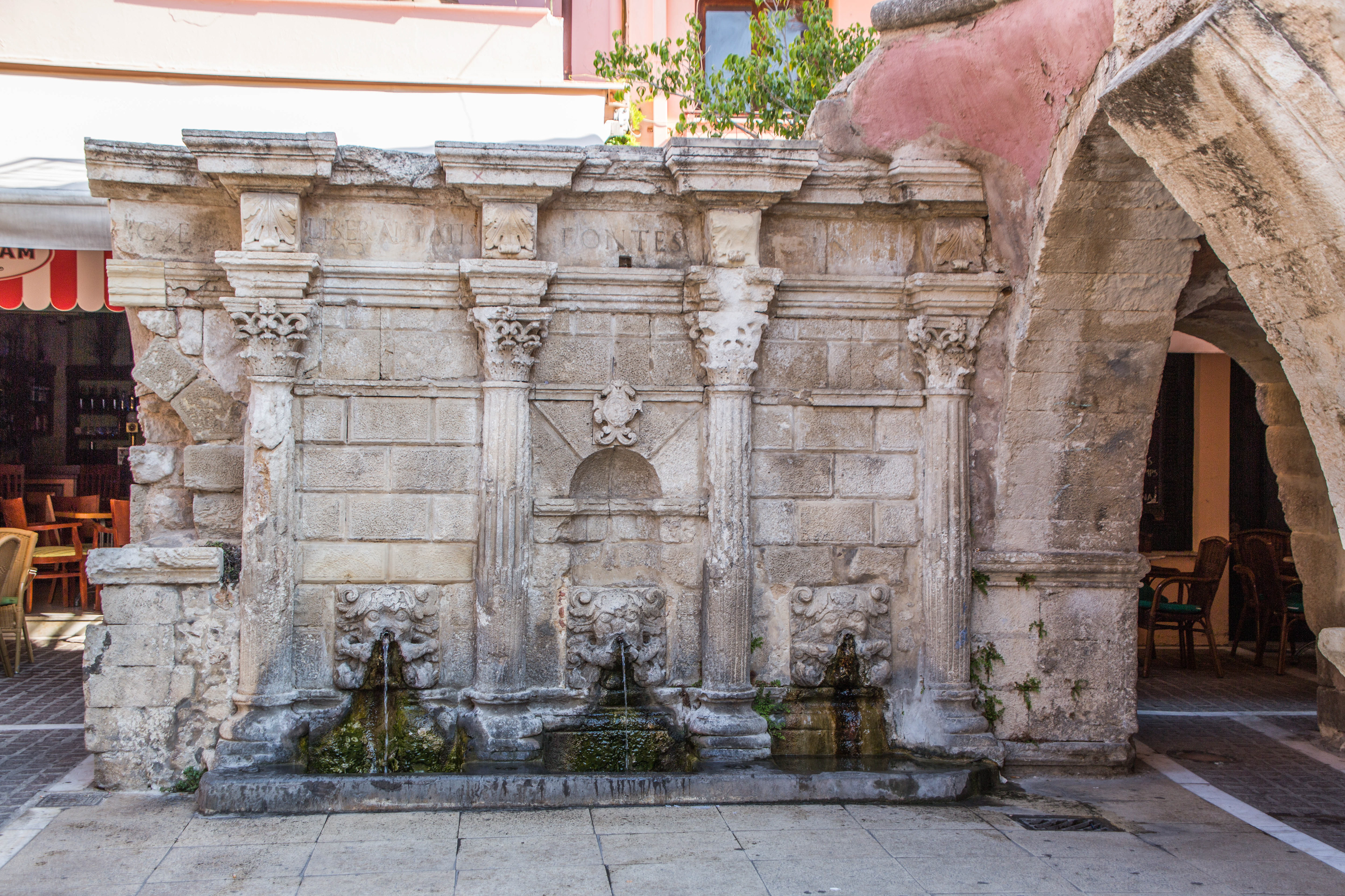 fontaine de rimondi, rethymnon