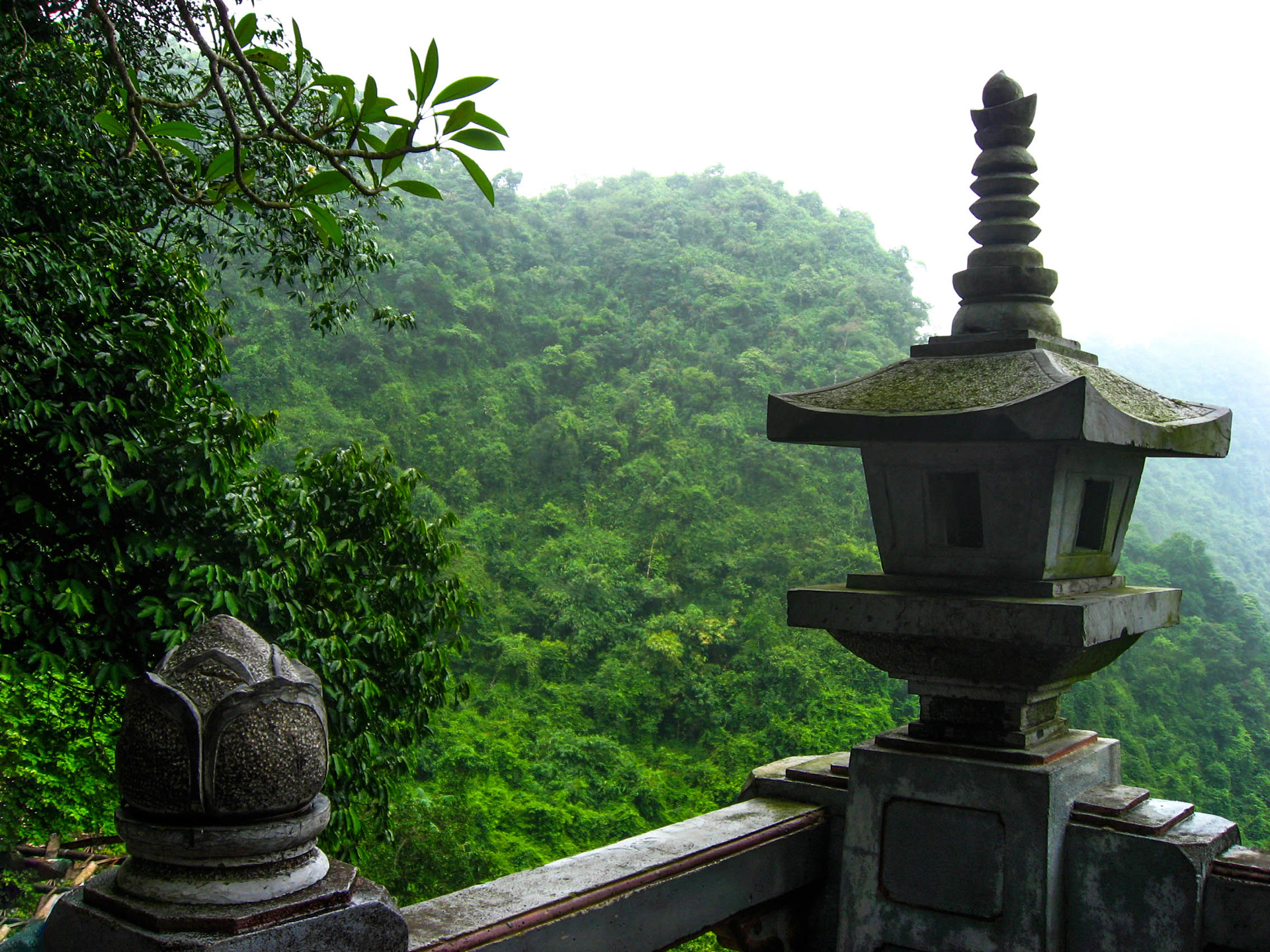Pagode des parfums, Chùa Hương, Hương Sơn, montagne du parfum, montagne, sentier