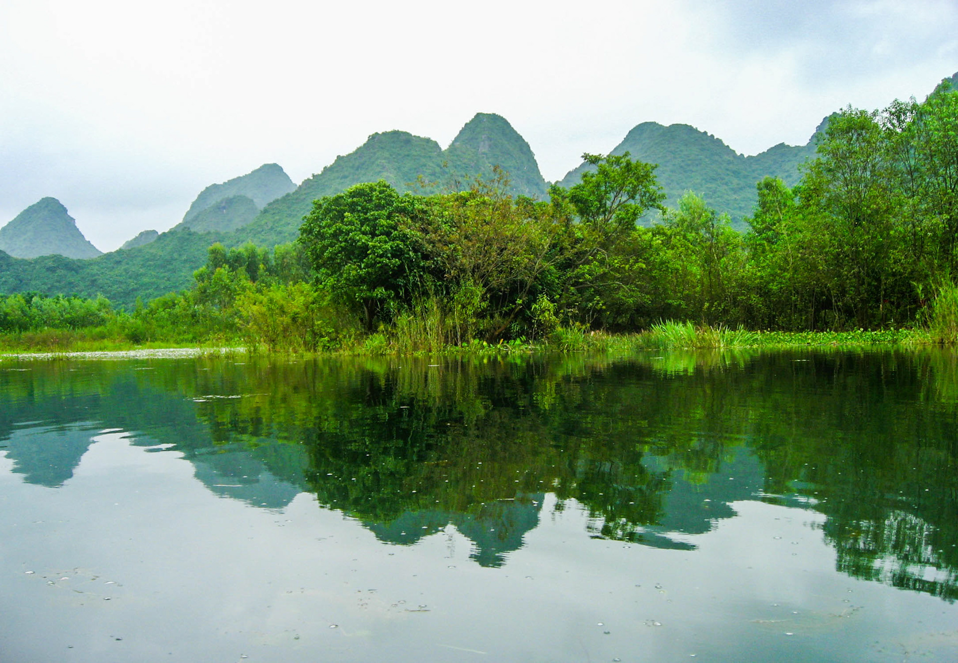 Pagode des parfums, Chùa Hương, Hương Sơn, montagne du parfum, rivière Yến