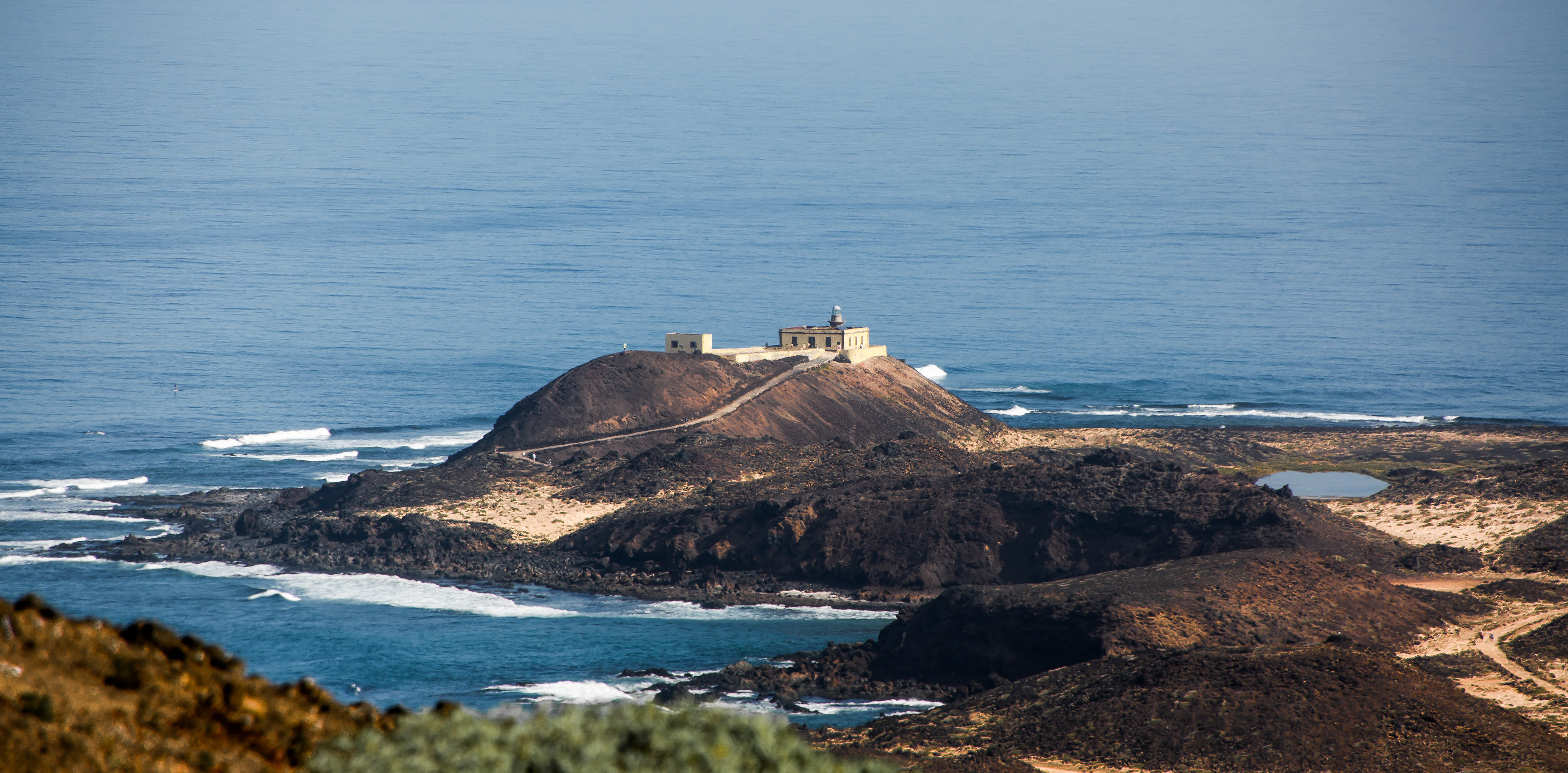 fuerteventura, île de lobos, biosphère, réserve naturelle, parc naturel, volcan, roche volcanique
