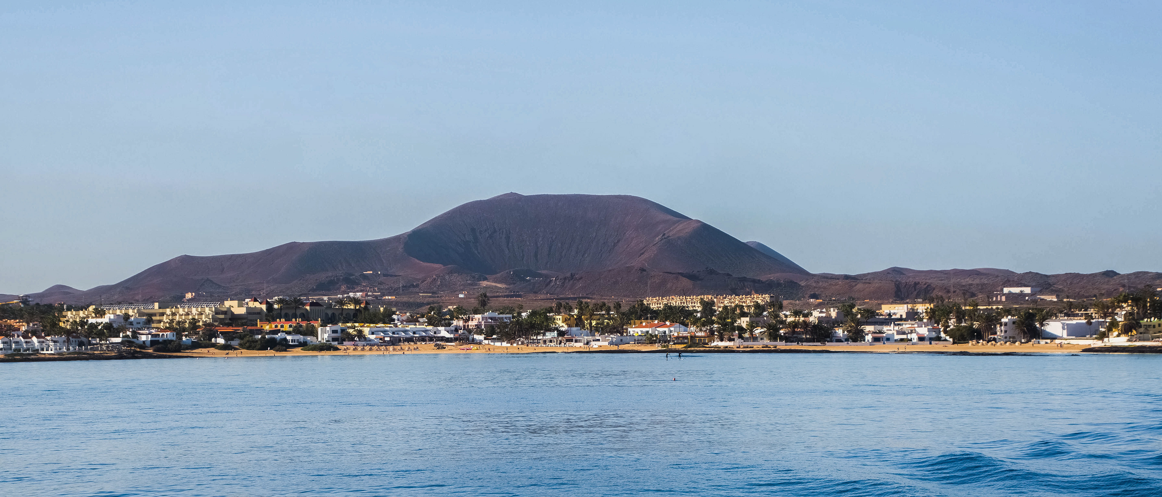 volcan Montana Roja, corralejo, fuerteventura, canaries