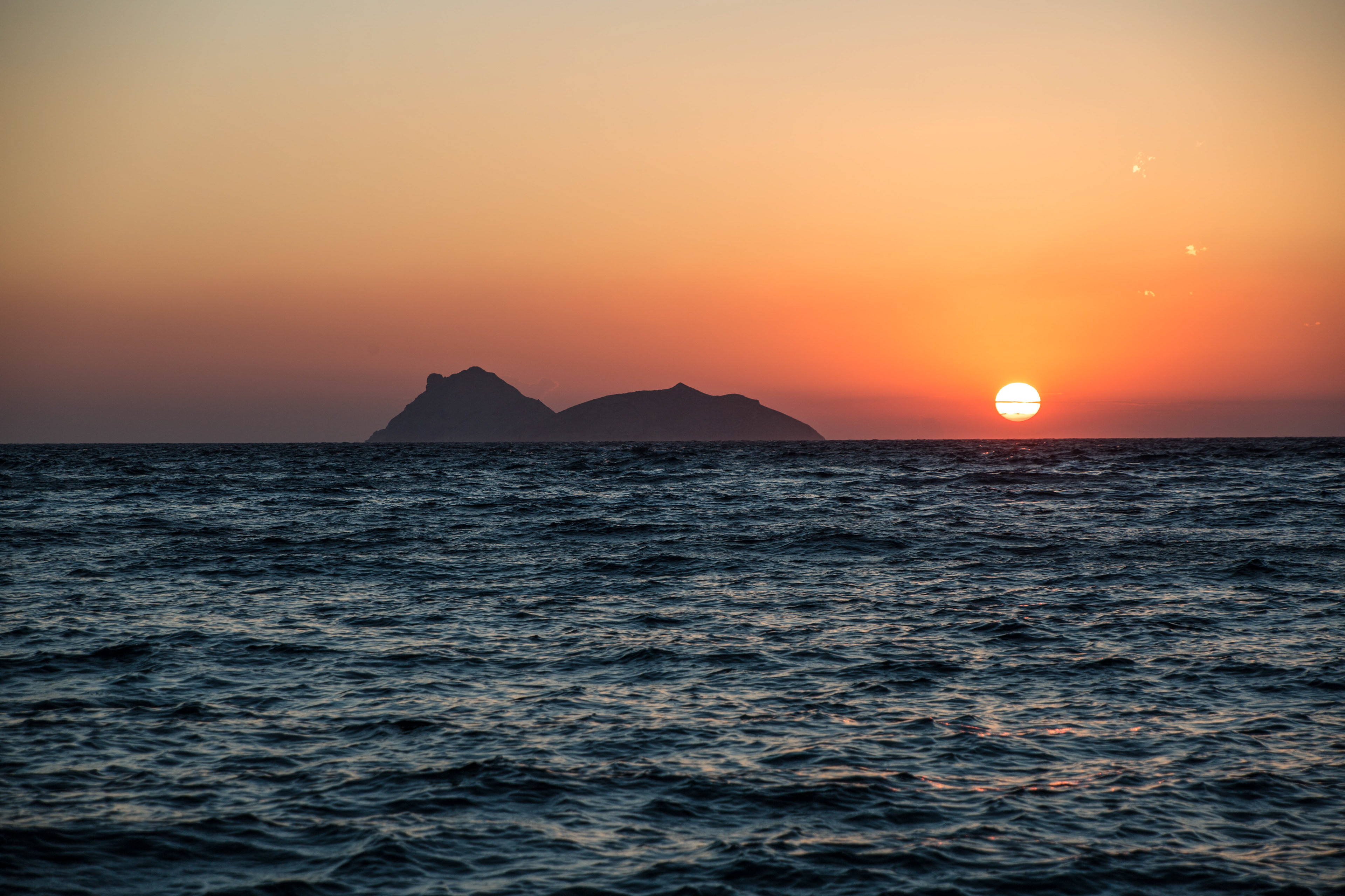 coucher de soleil sur la mer de lybie  à matala