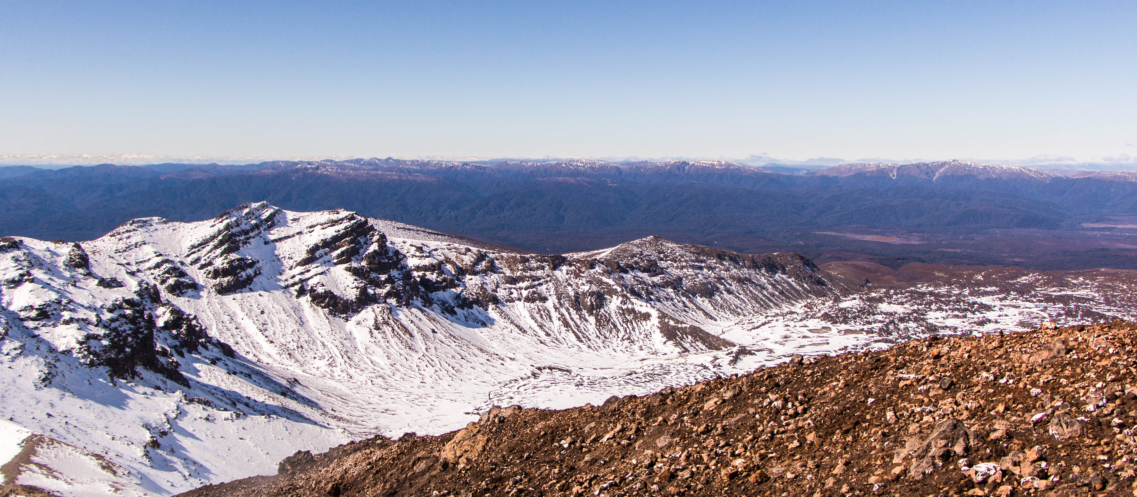 nouvelle zélande, alpine crossing Tongariro, site classé patrimoine de l’unesco, zone d’activité volcanique, volcan, montagne, glacier, Hawke's bay, parc national, neige, red crater