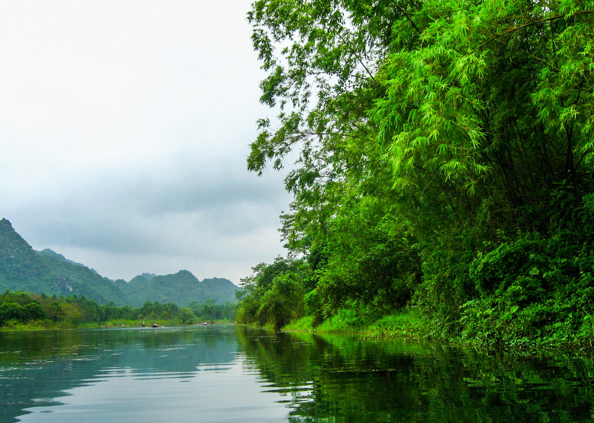 Pagode des parfums, Chùa Hương, Hương Sơn, montagne du parfum, rivière Yến
