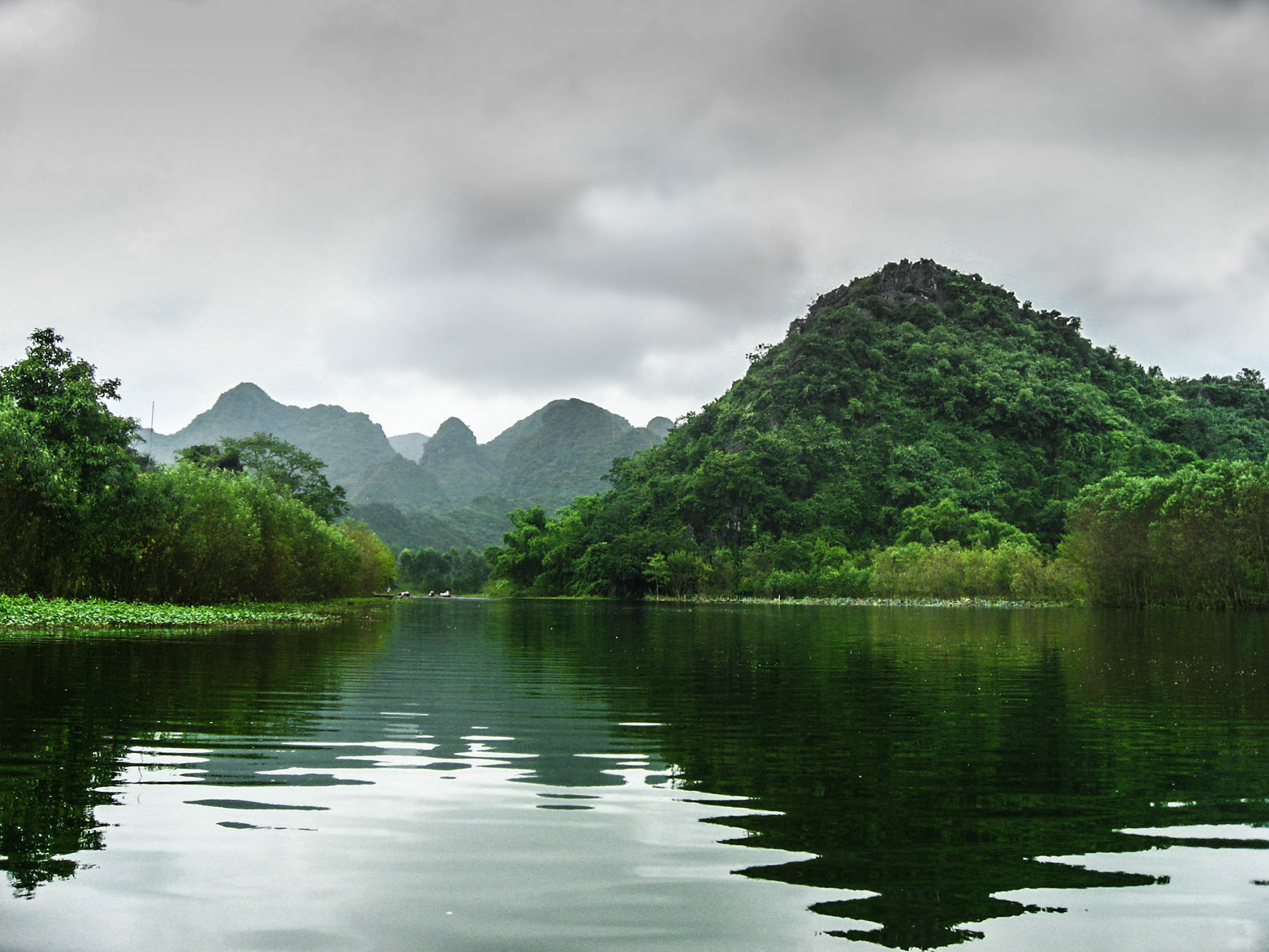 Pagode des parfums, Chùa Hương, Hương Sơn, montagne du parfum, rivière Yến