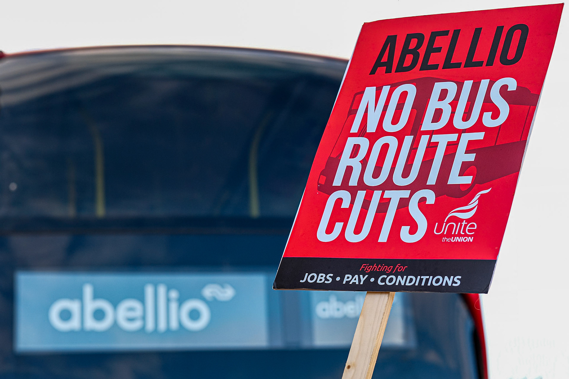 335/365 No bus route cuts