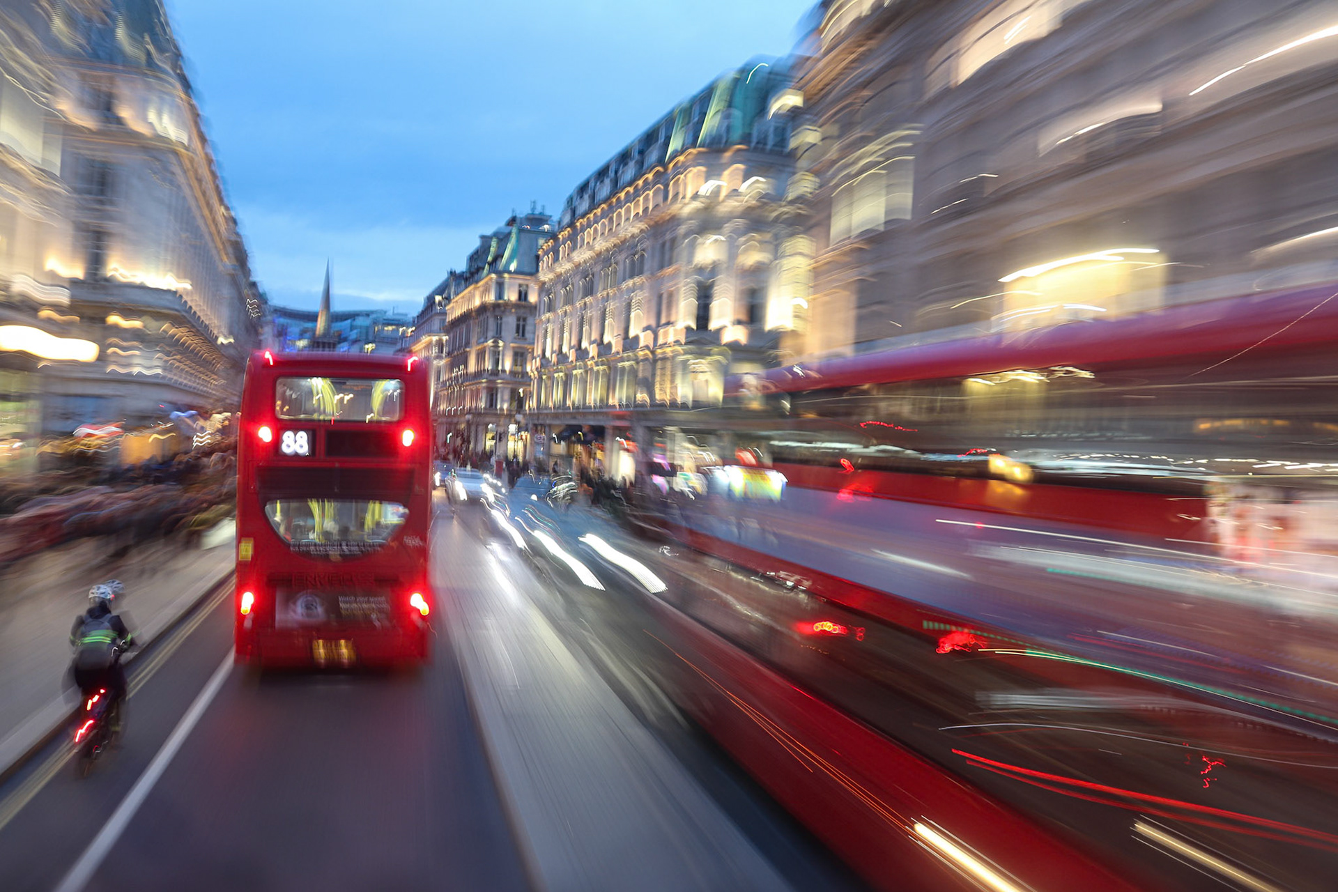 069/365 Live moves fast