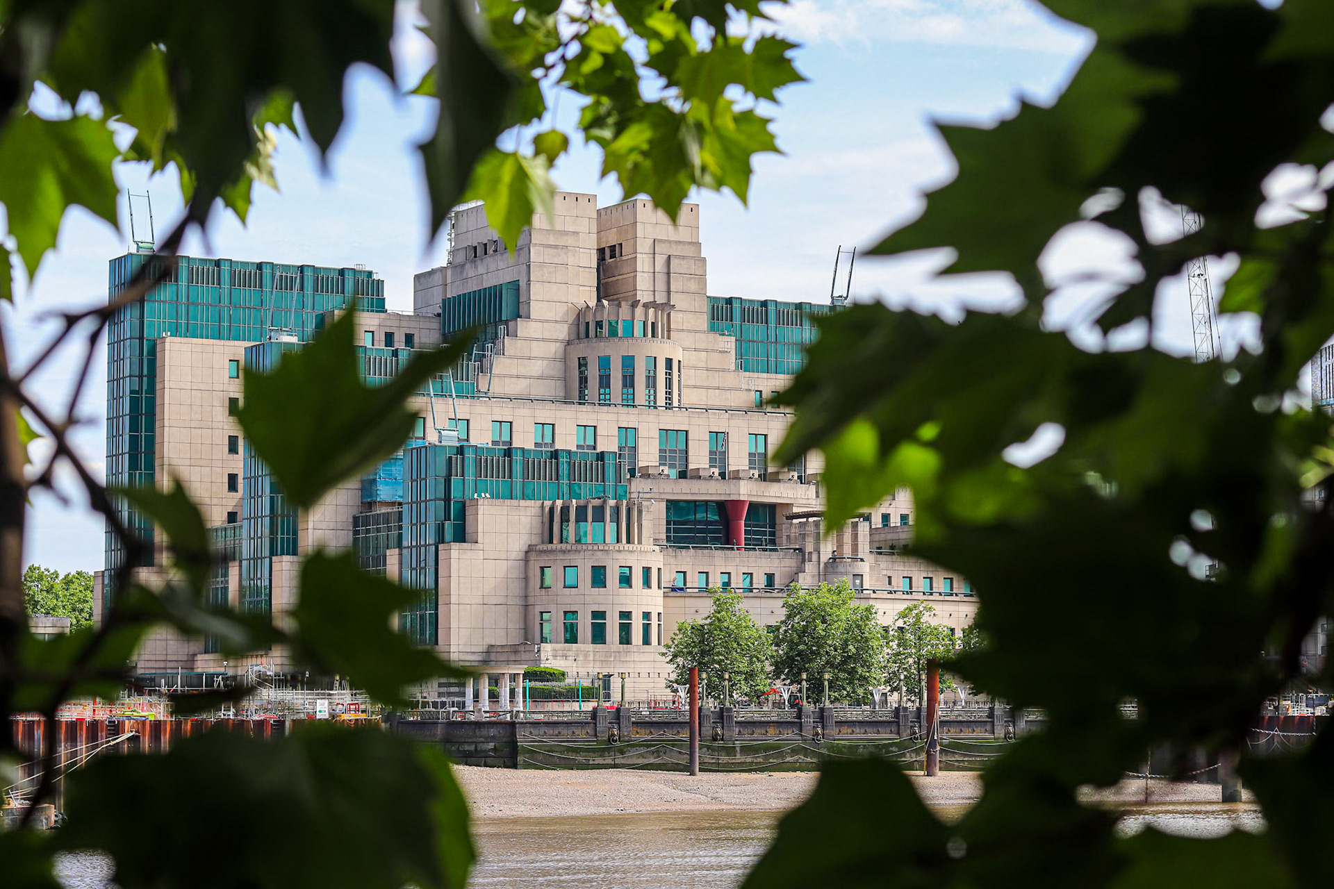 142/365 It's a secret