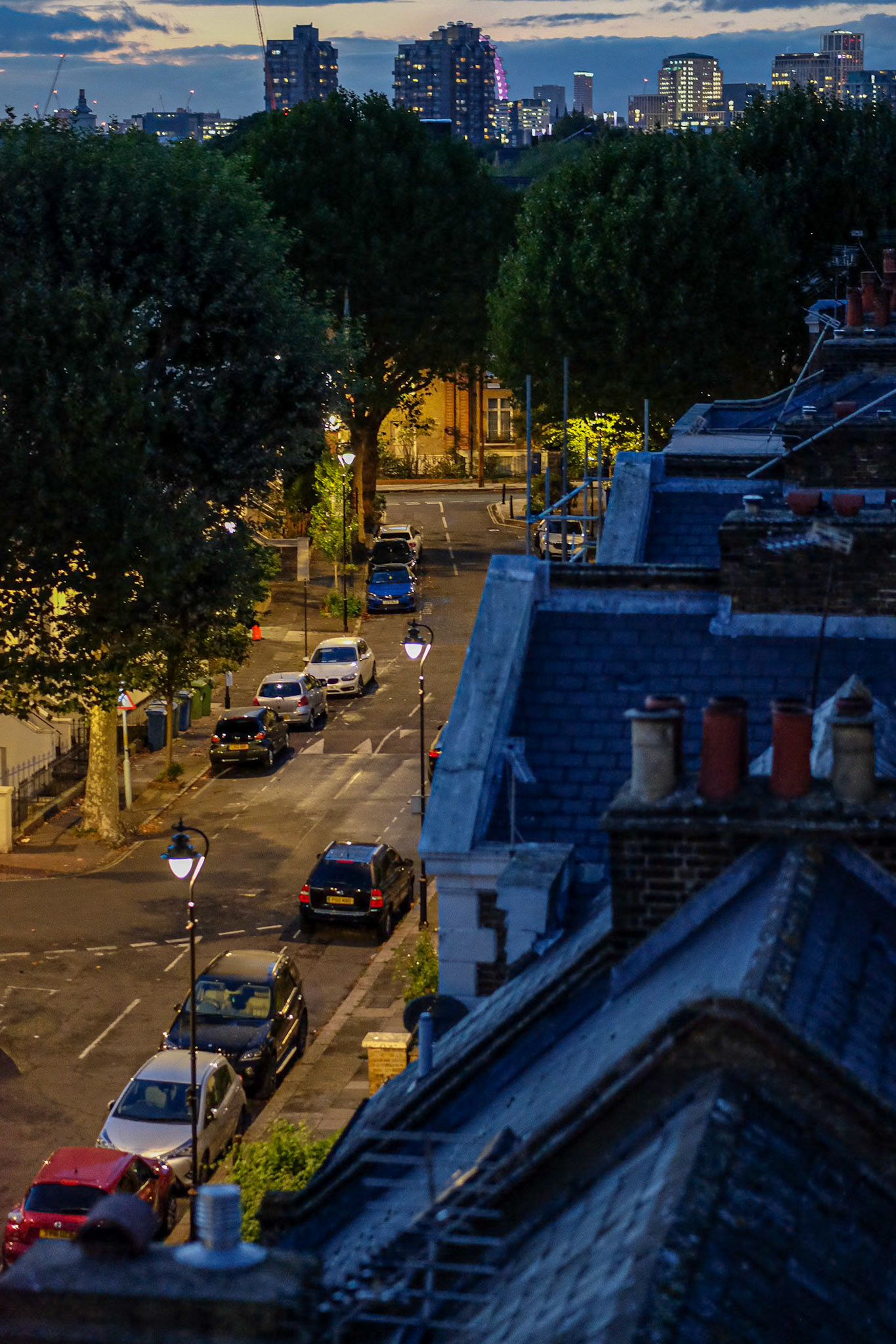 270/365 Street light