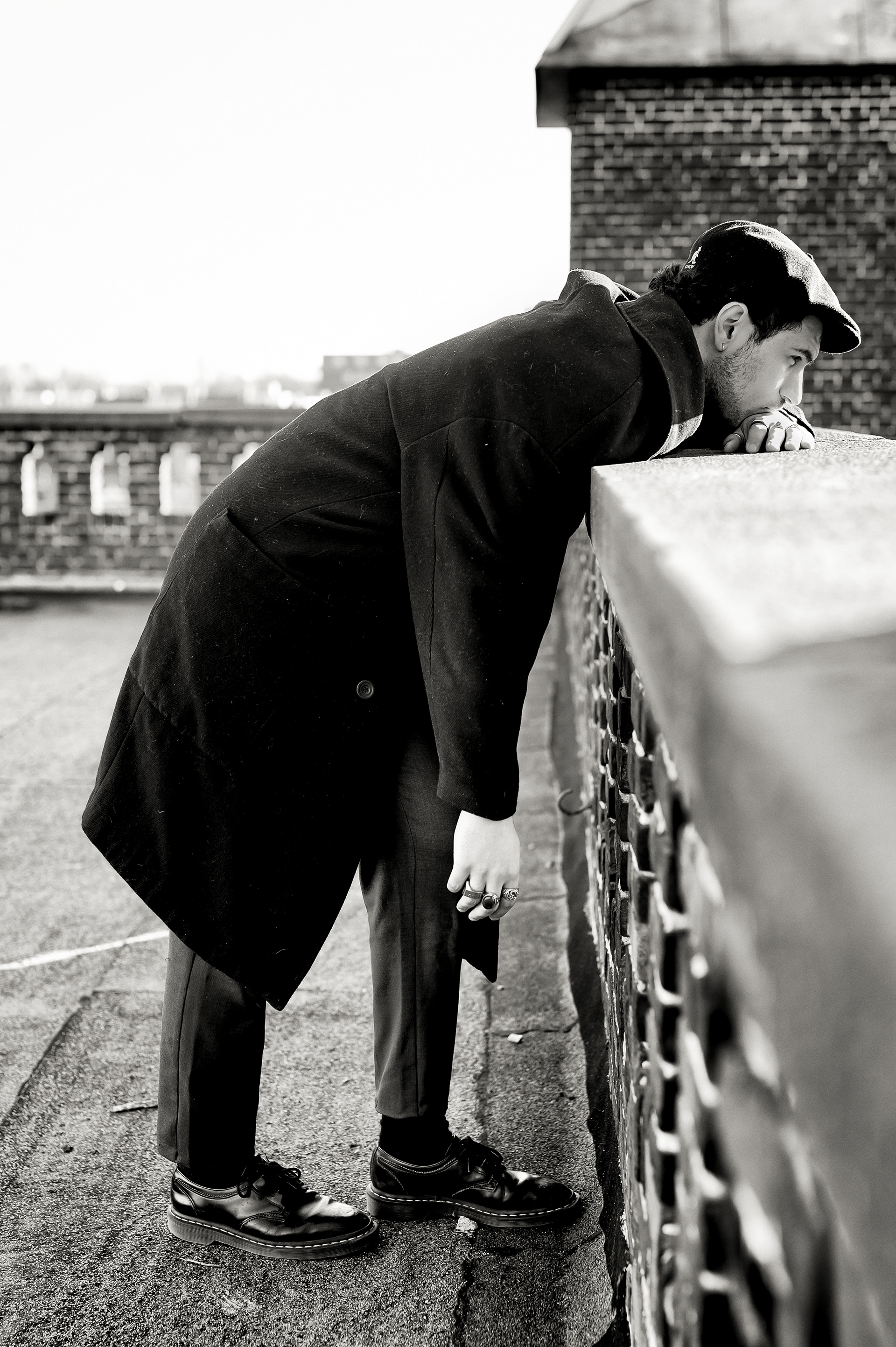 Ary Ghanizadeh - Writer & Creative Thinker. author of the English-language poetry collection A Simple Epicurean Philosophy. A writer and poet with a fascination for the interplay between current events and reality. In his work, he explores not only how events occur, but more importantly how we experience and interpret them. With his pen, he seeks a language that questions and deepens our understanding of reality.