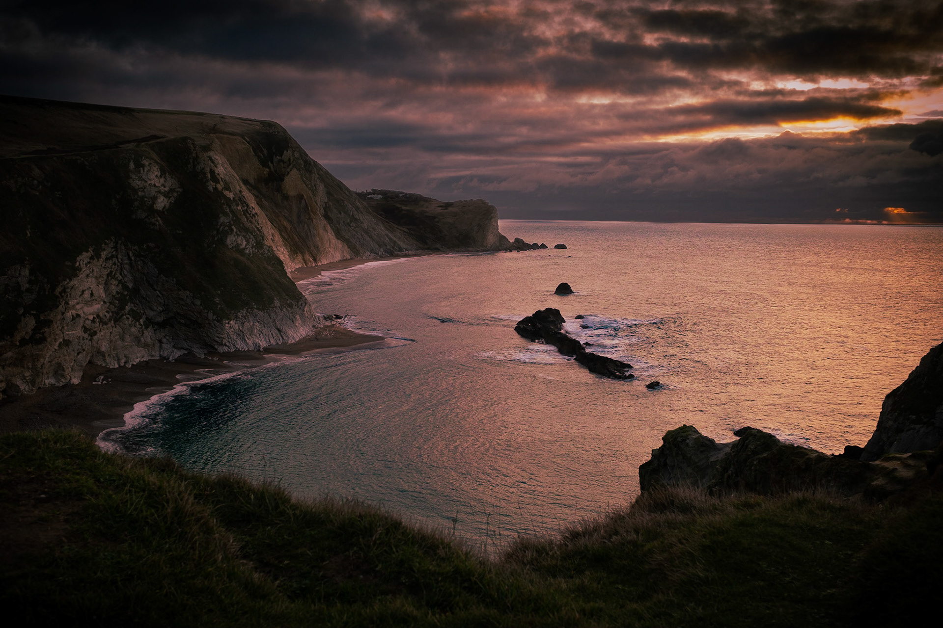 Sunrise through the clouds
