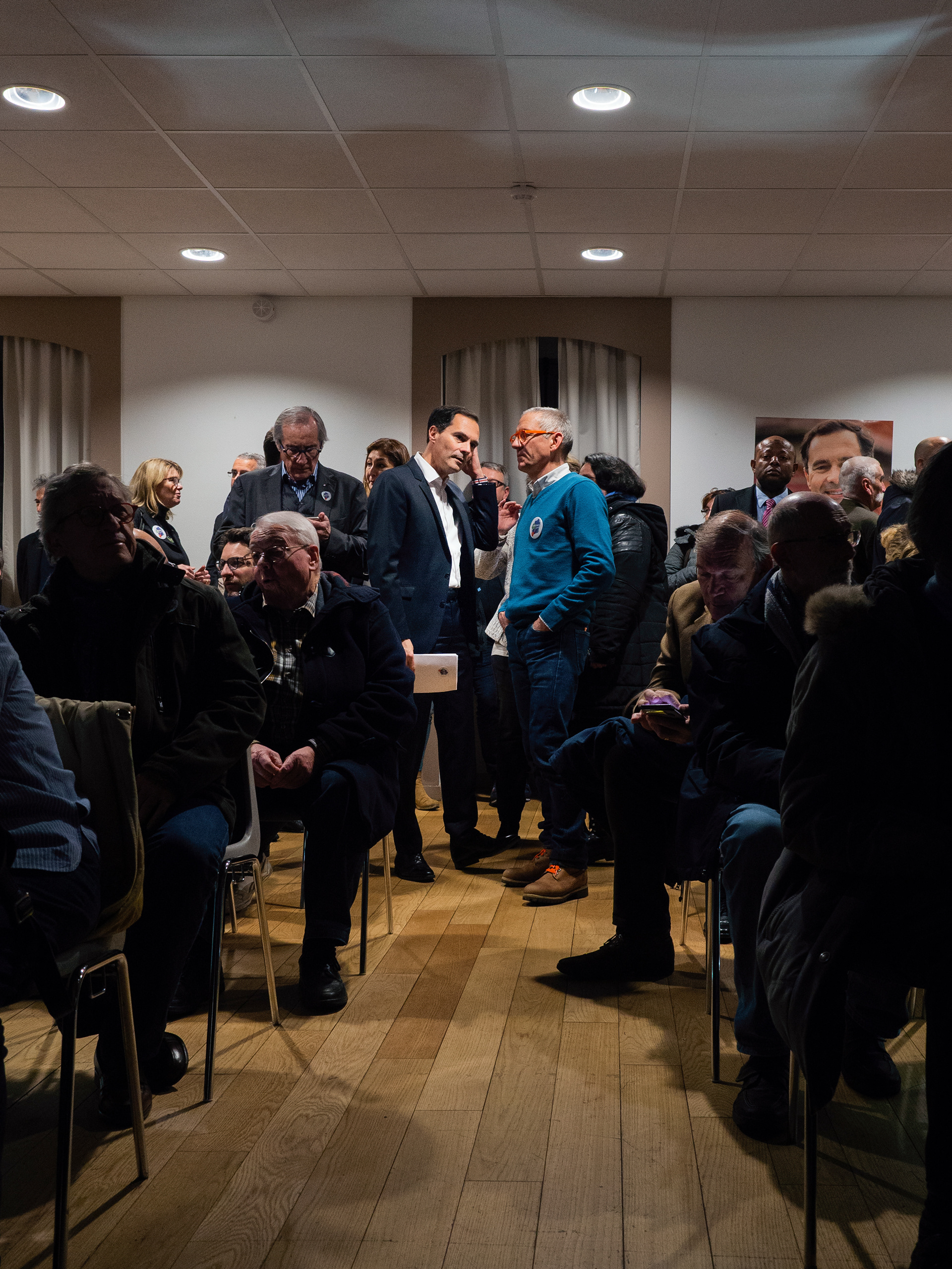 Réunion publique à la salle des fêtes.