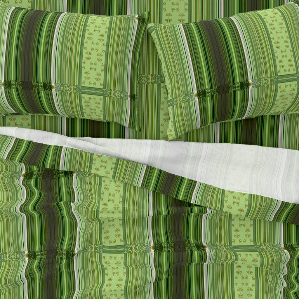 Figs Border with Green Stripes 2