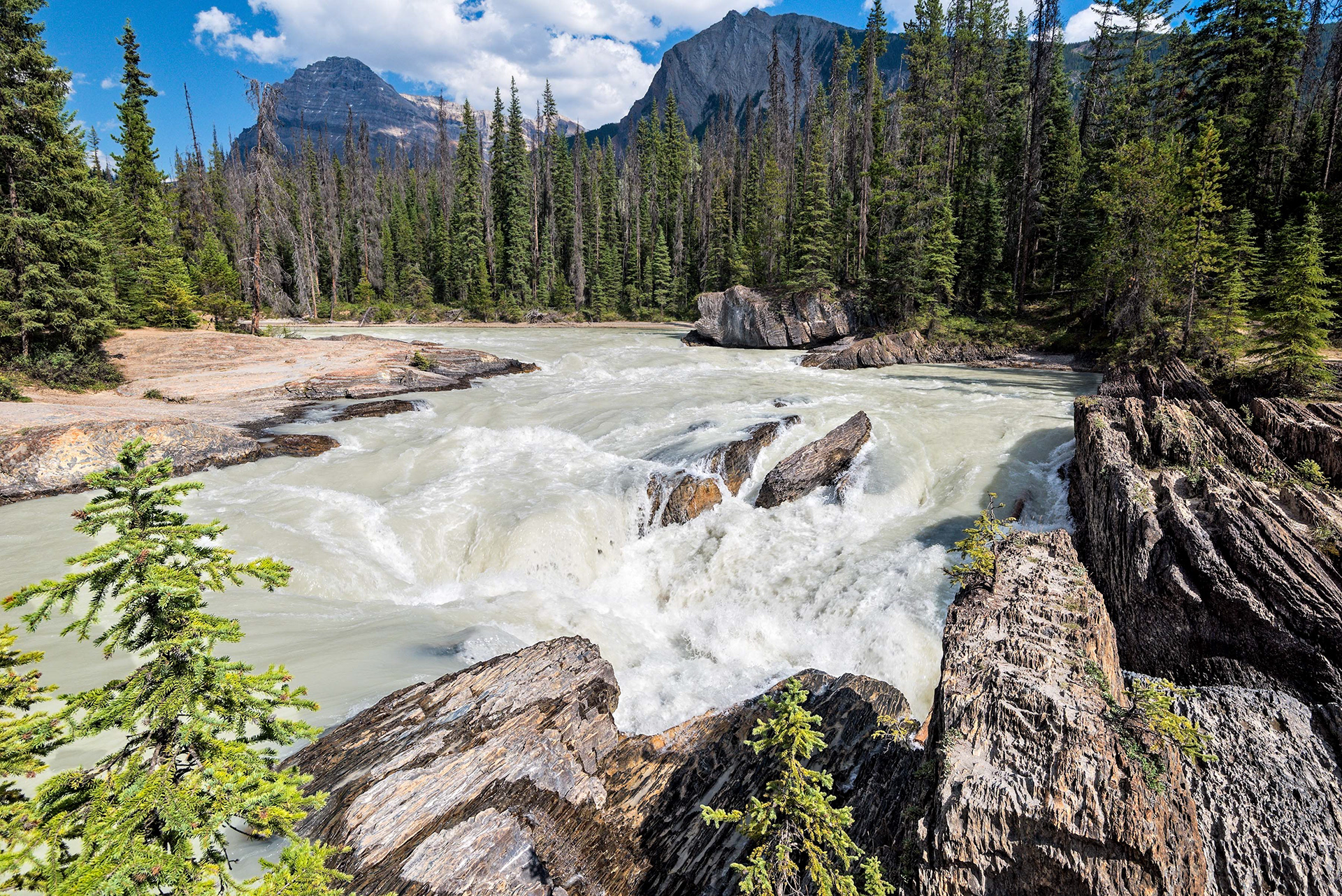 Natural Bridge - Yoho
